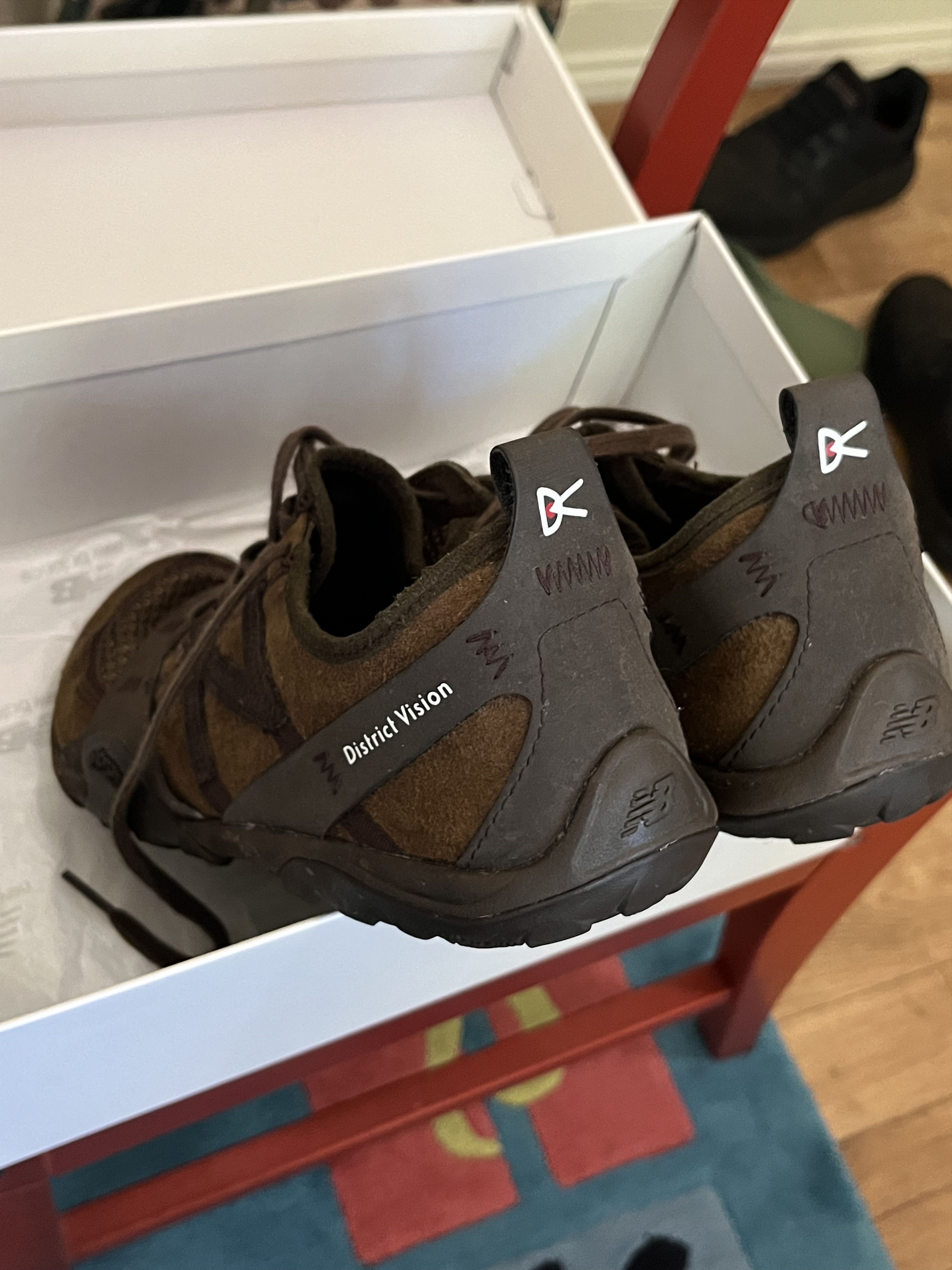District Vision × New Balance District Vision x NB "MT10o Desert Palm" Size US 11 / EU 44 - 4 Thumbnail