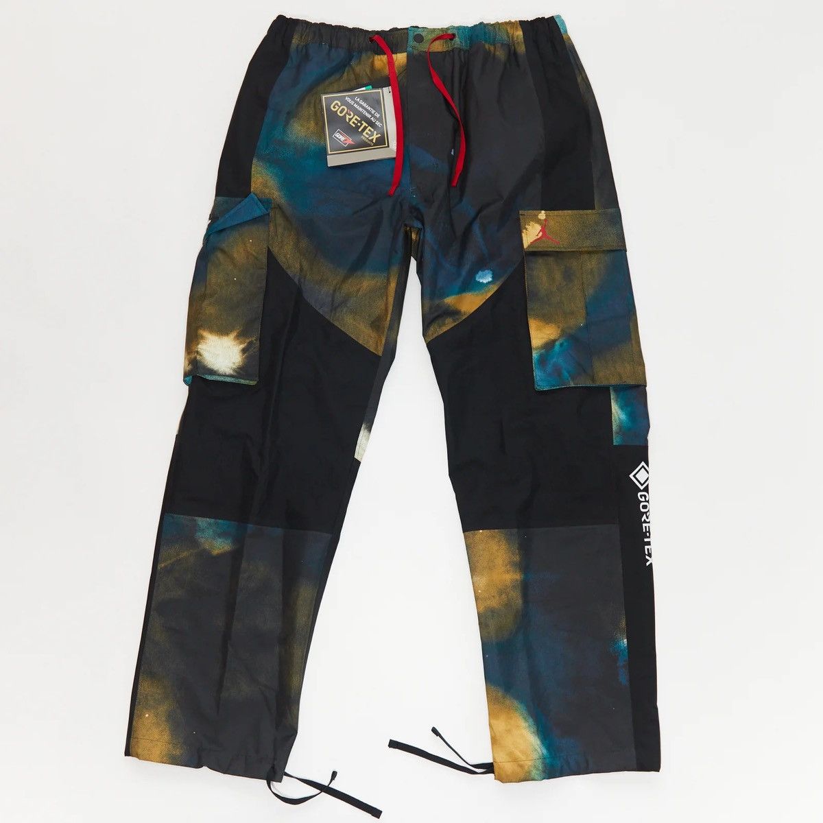 Goretex × Jordan Brand GORE-TEX FEARLESS NTW WINDBREAKER PANT Size US 36 / EU 52 - 1 Thumbnail