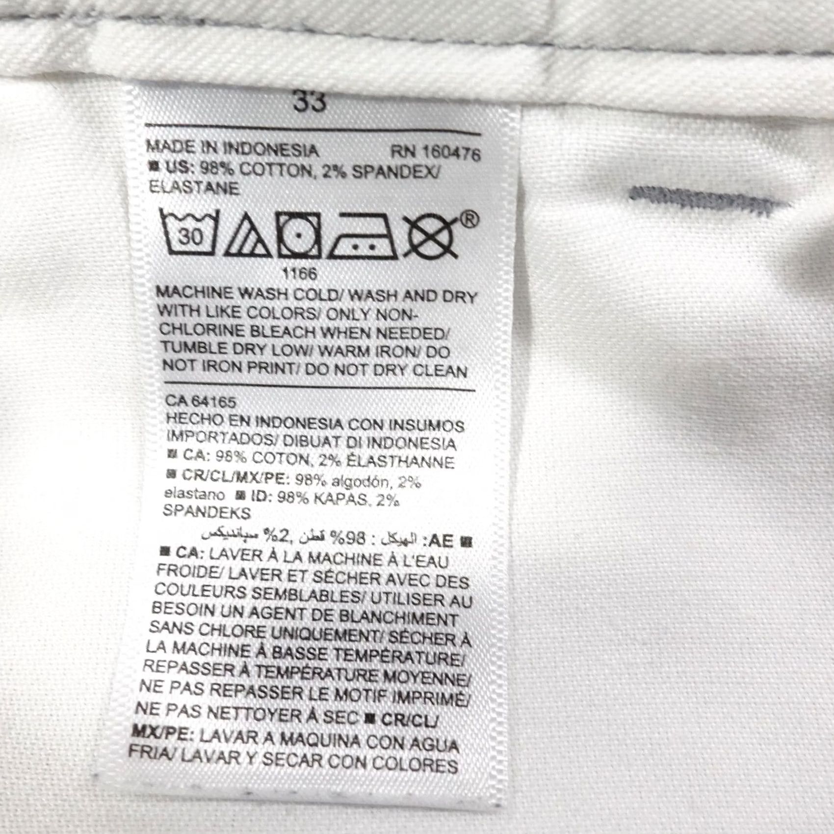 Old Navy Old Navy Shorts Mens 33 Gray Chino Cotton Spandex Ultimate Slim Built-In Flex Casual Summer Size US 33 - 6 Thumbnail