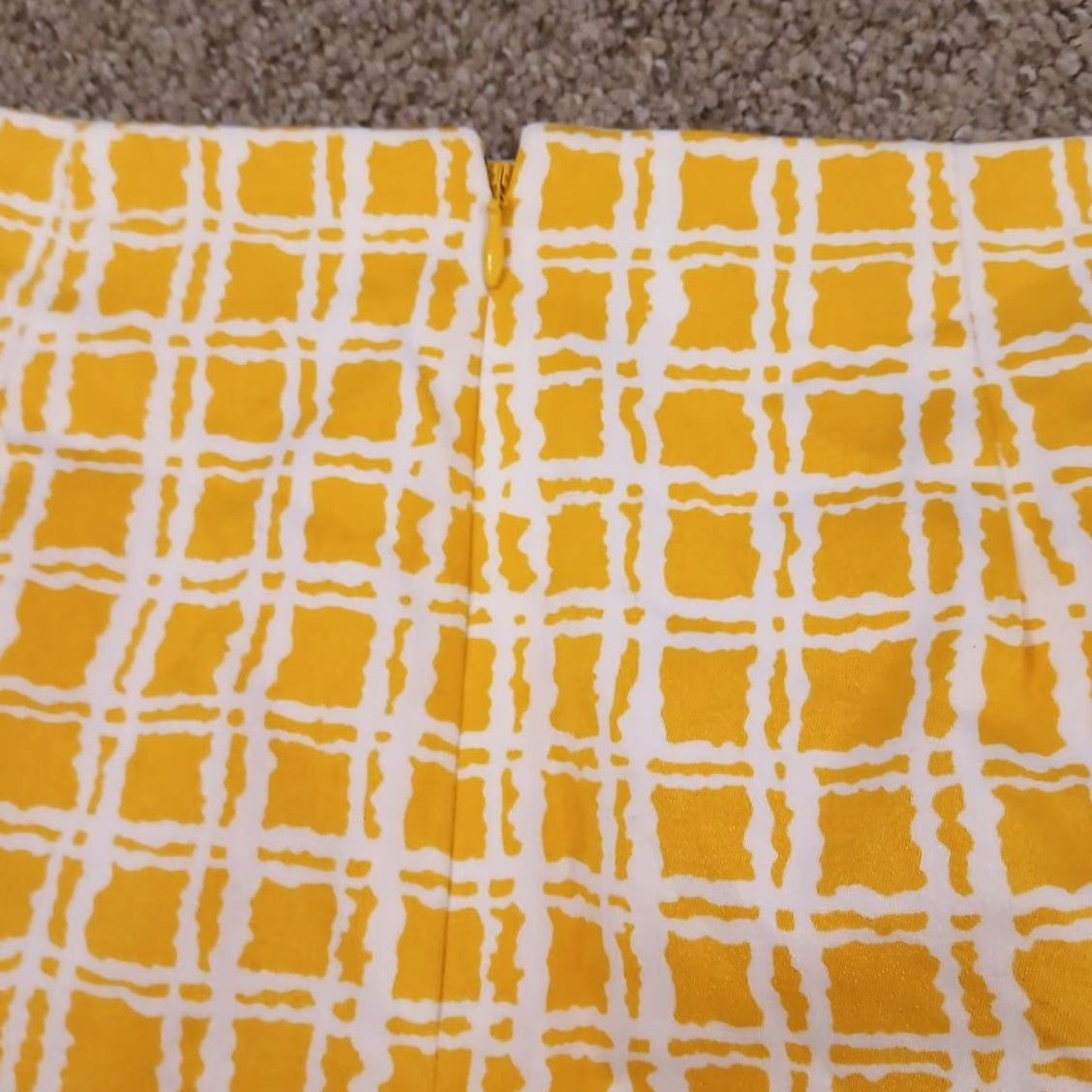 Talbots Talbots Skirt Petites 6P Yellow Geometric Knee Length Pencil Lined Slit Tight Zip Cotton Women Vintage No Size 28" / US 6 / IT 42 - 7 Thumbnail
