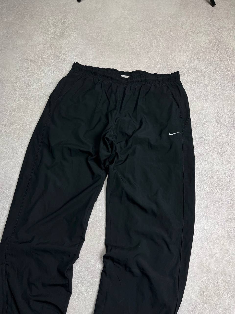 Nike × Vintage Vintage Nike Swoosh Baggy Trackpants Y2K XL Size US 36 / EU 52 - 2 Thumbnail