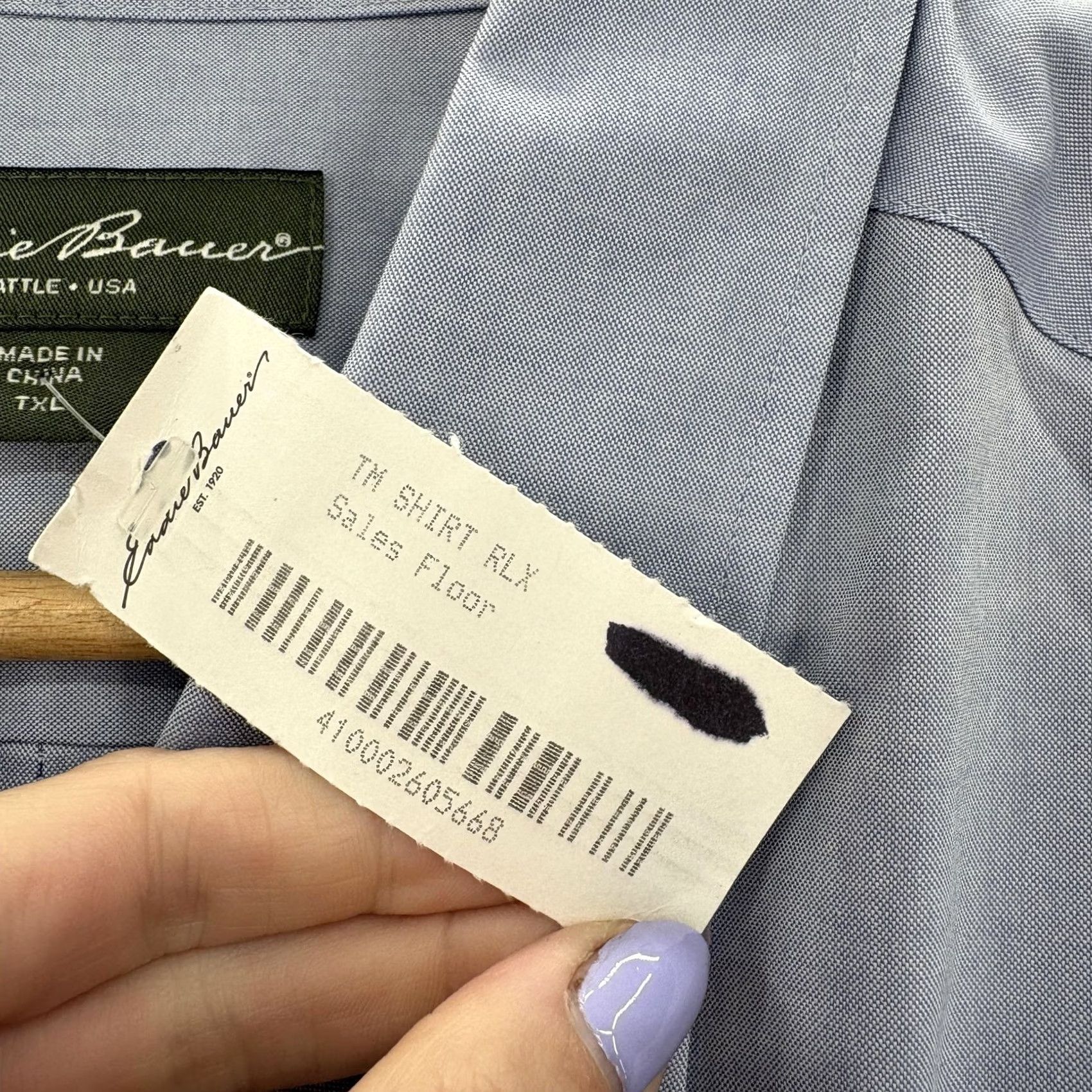 Eddie Bauer Eddie Bauer Mens XLT Blue Solid Long Sleeve Button Down Shirt Wrinkle Resistant Size US XL / EU 56 / 4 - 5 Thumbnail