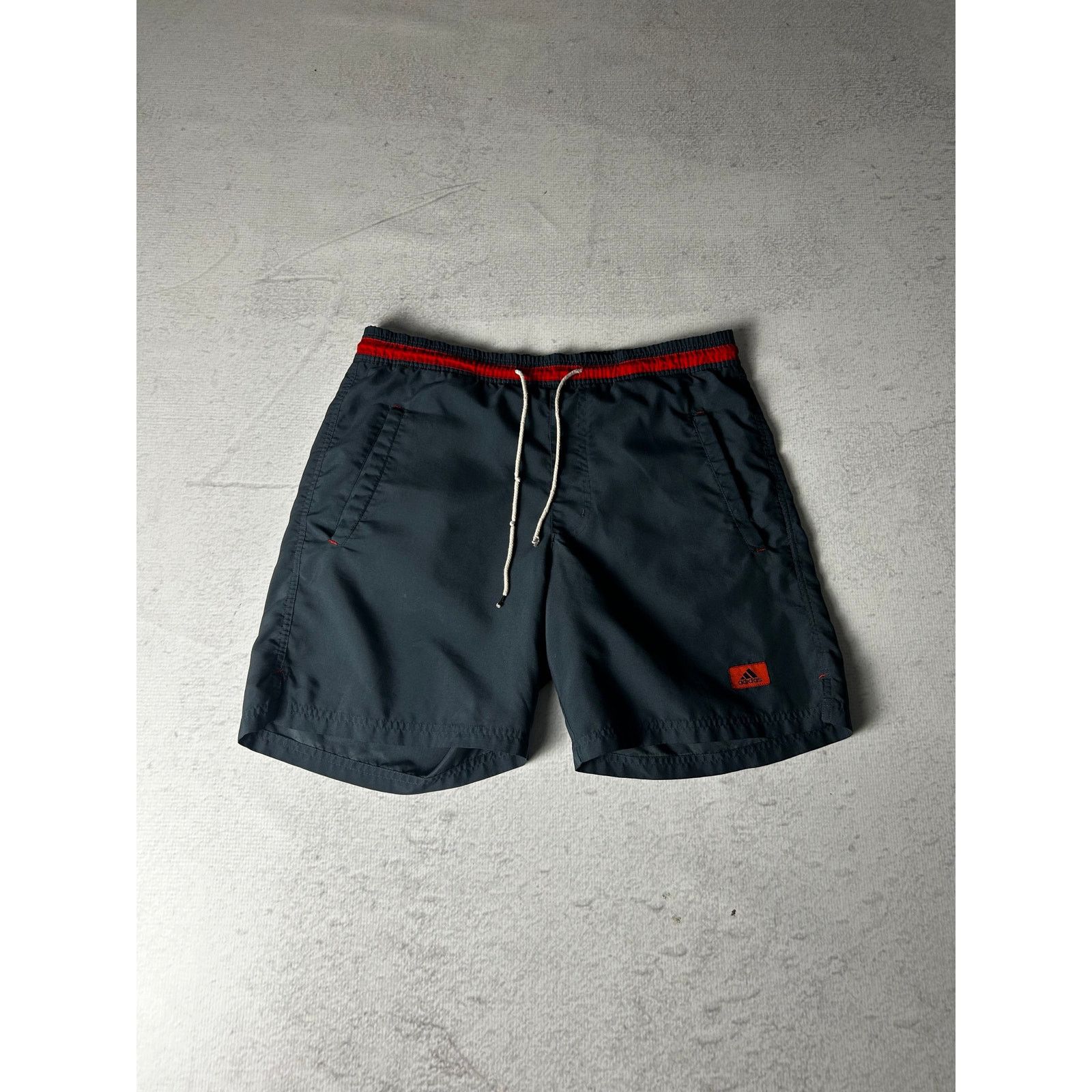 Adidas Vintage Adidas Shorts, Vintage Wear, Adidas Wear - Medium Size US 30 / EU 46 - 1 Thumbnail