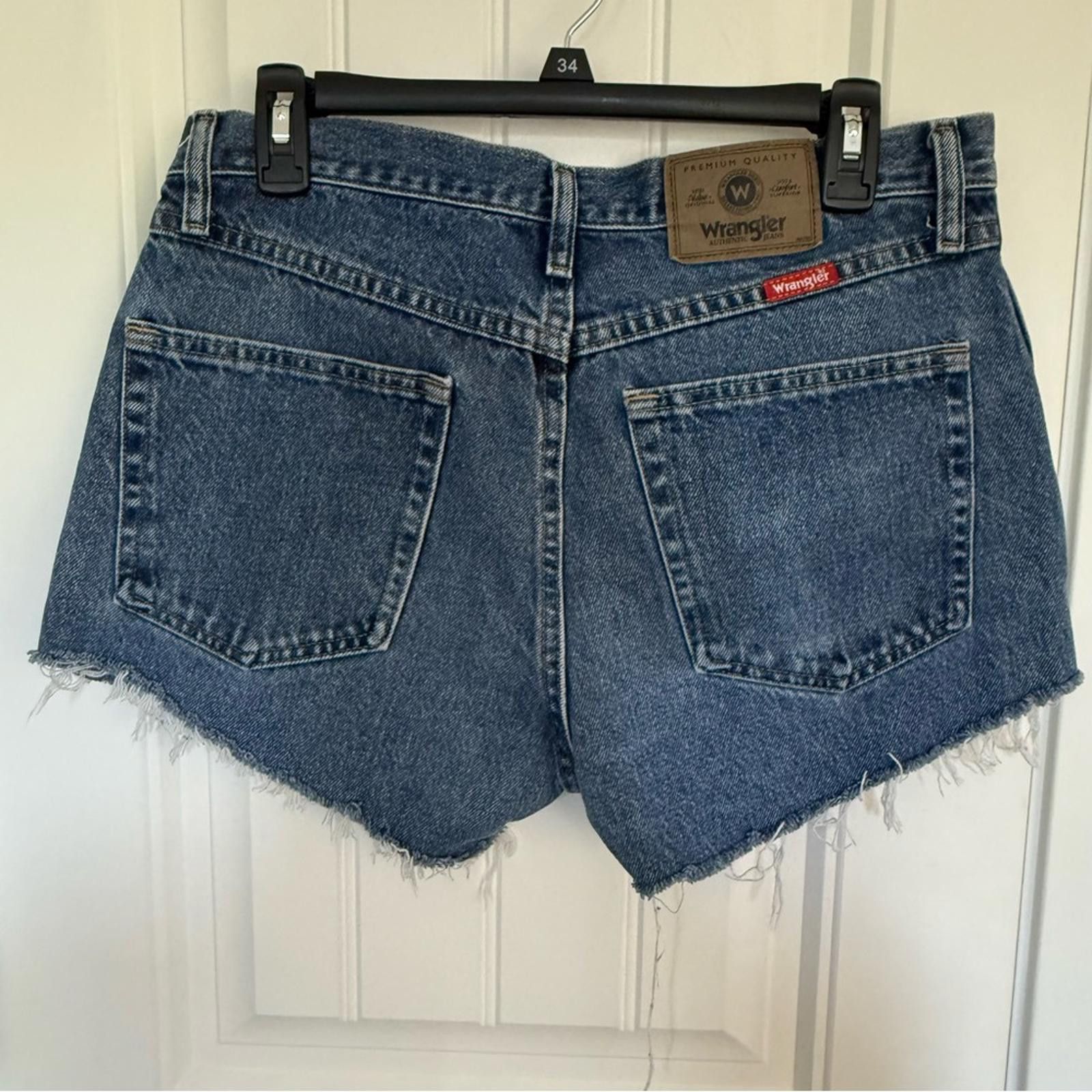 Wrangler Wrangler Blue Jean Shorts Cutoff 32 Size 32" / US 10 / IT 46 - 1 Thumbnail