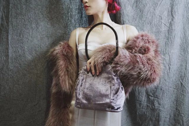 Gucci Gucci 1999 Tom Ford purple velvet evening handbag Size ONE SIZE - 3 Thumbnail