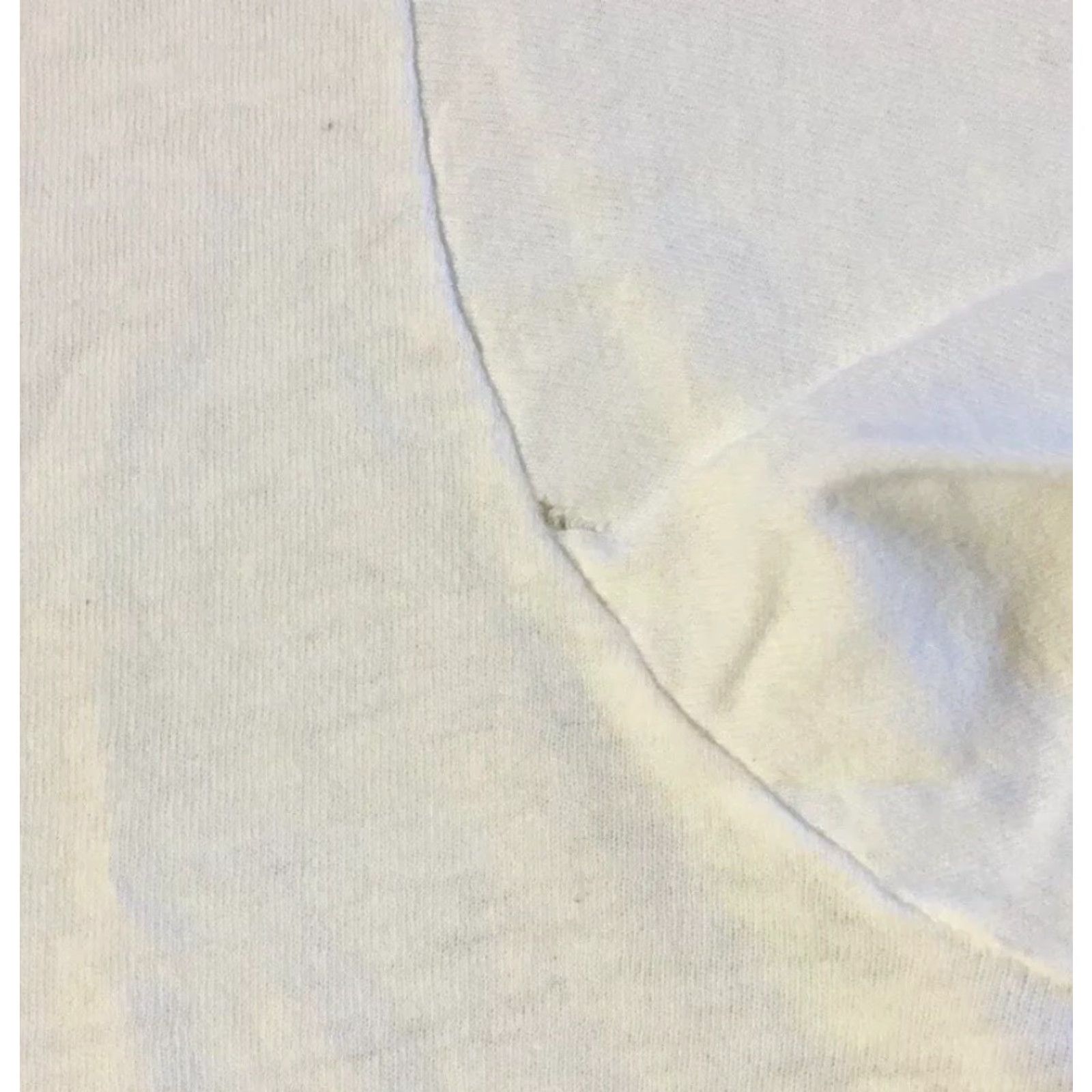 Hanes Vtg Hanes Shirt 90s Grunge Biker Punk Skate Surf Trucker Distressed S Mens White Casual T-Shirt Size S Size US S / EU 44-46 / 1 - 7 Thumbnail