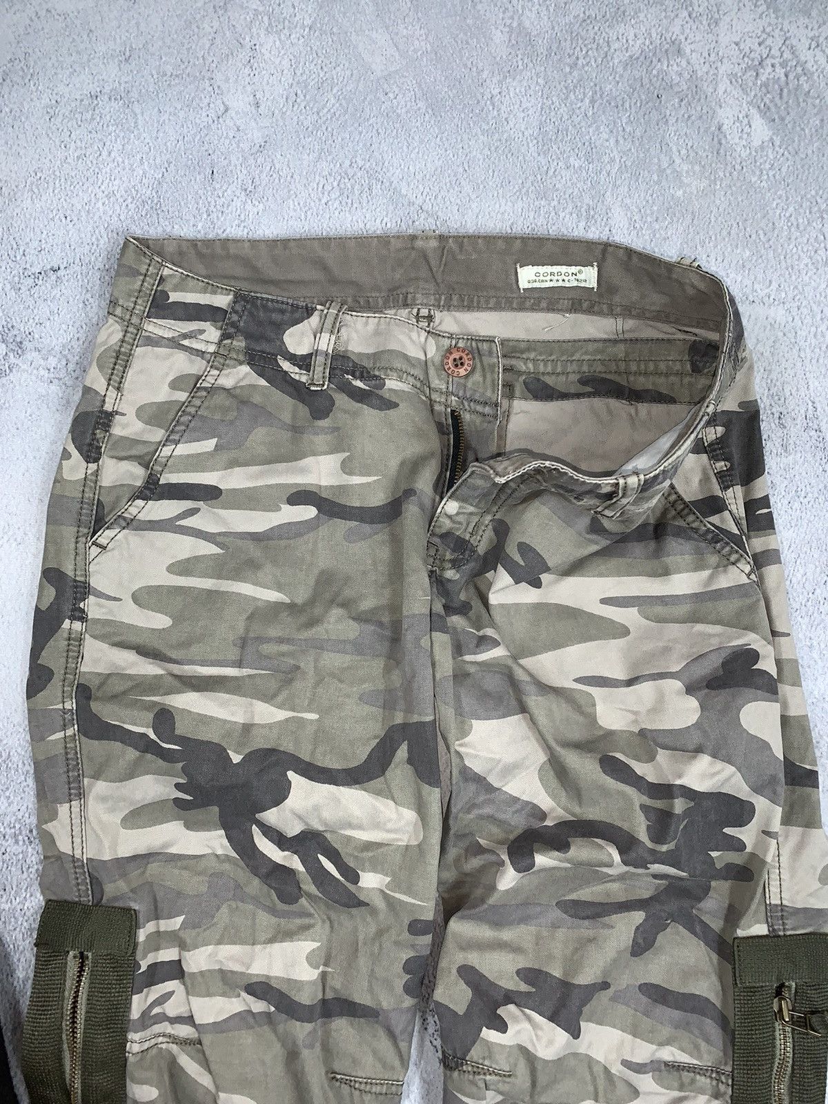 Japanese Brand × Vintage Vintage Y2K Low Rise camo flared zip pants AvantGarde japan Size 28" / US 6 / IT 42 - 7 Thumbnail
