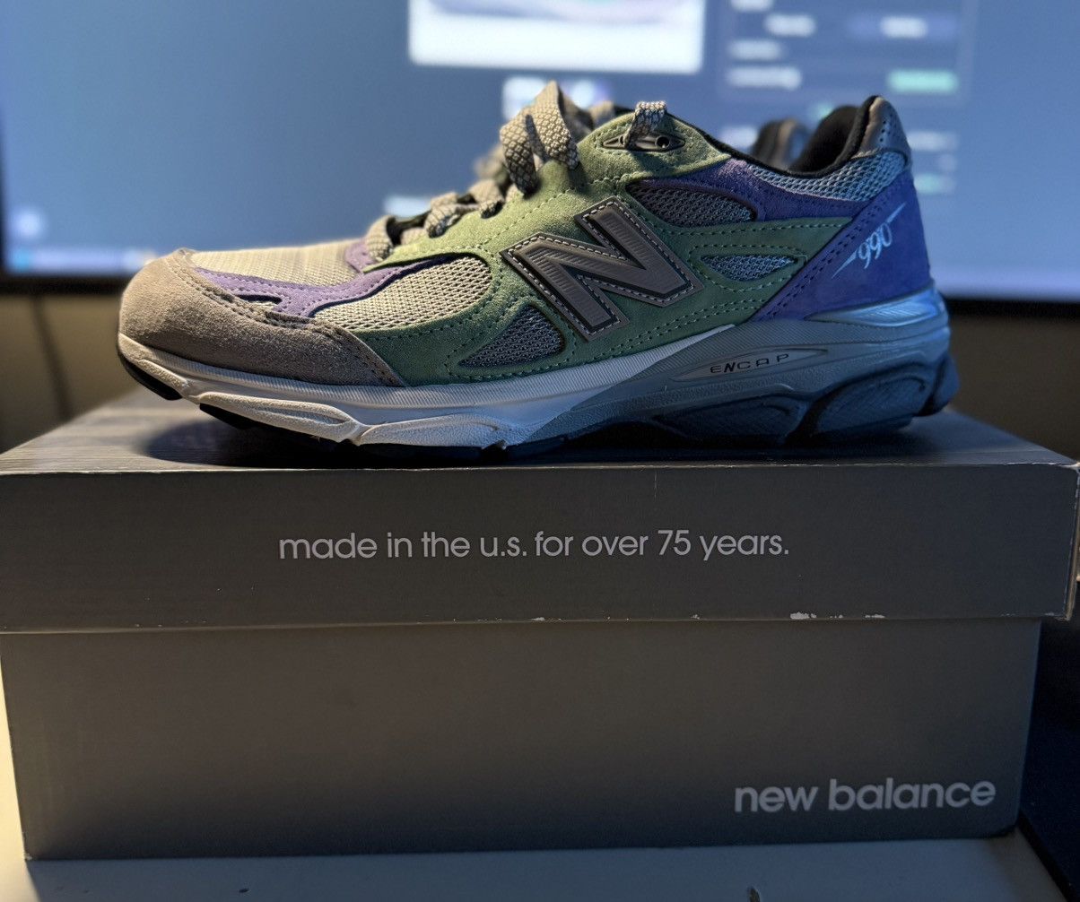 New Balance × Stray Rats Stray Rats New Balance 990v3 Joker Reprise Finale Size US 9.5 / EU 42-43 - 4 Thumbnail