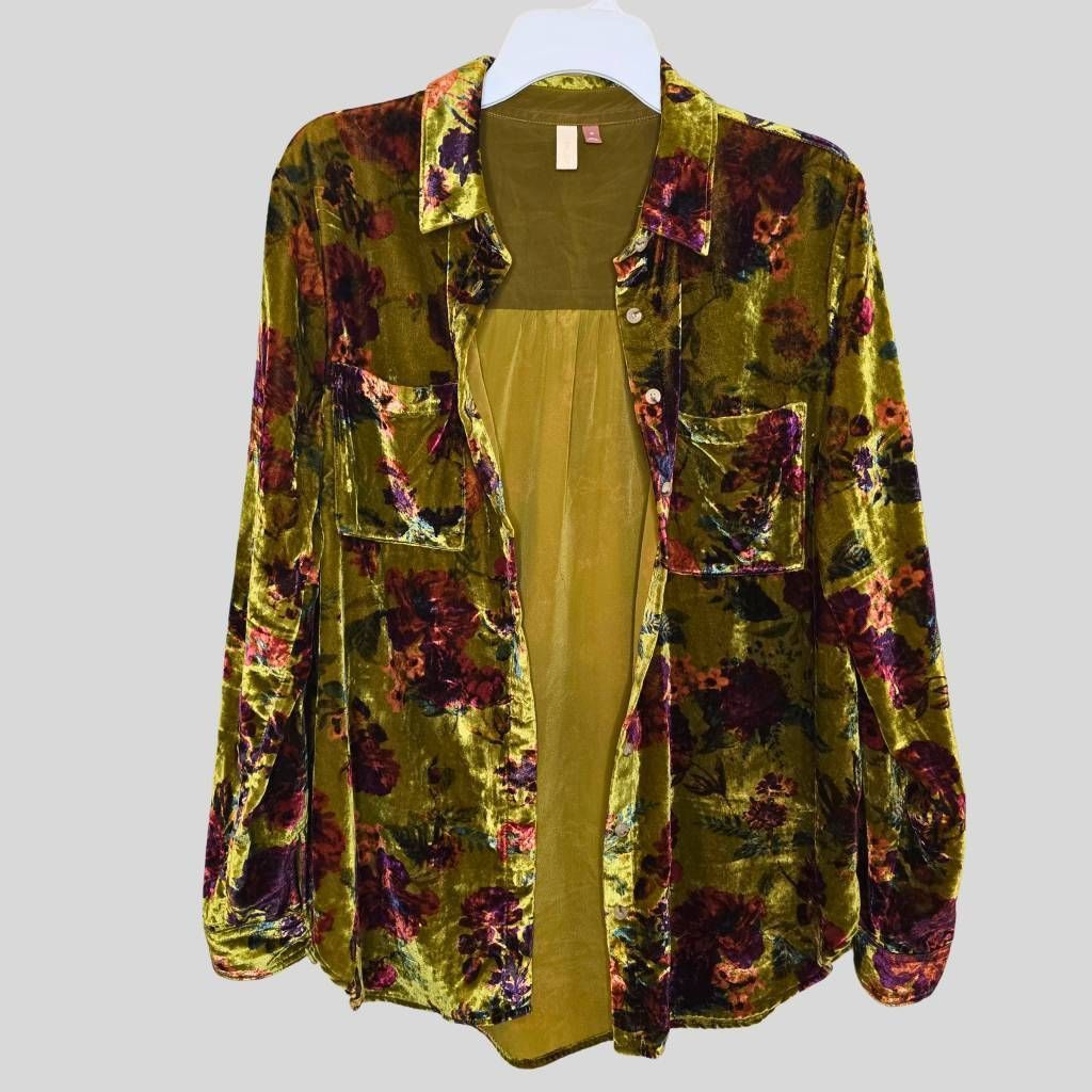 Anthropologie Anthropologie Pilcro Velvet Button Down Shirt Green Floral R Size M / US 6-8 / IT 42-44 - 4 Thumbnail