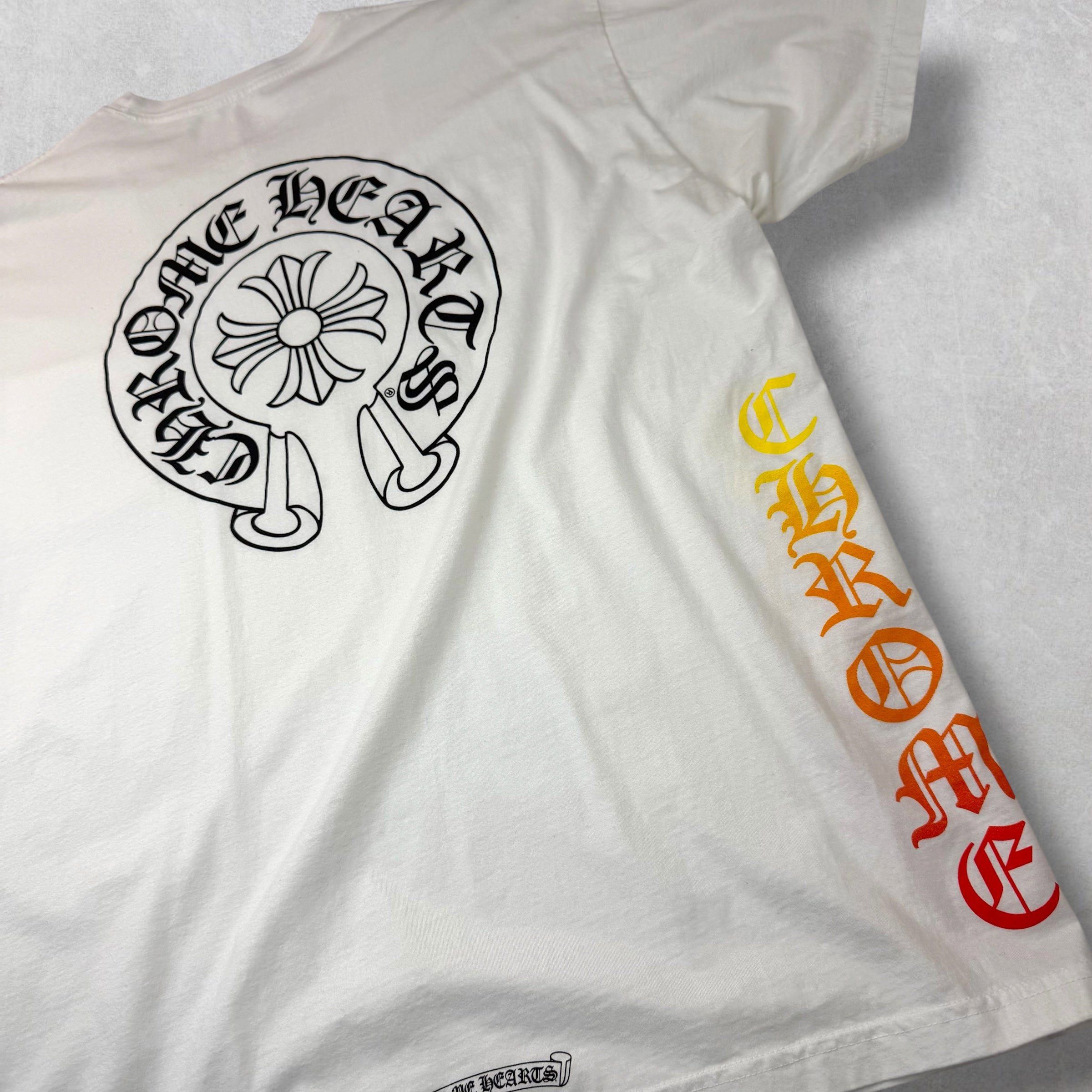 Chrome Hearts Chrome Hearts Neck Logo Horseshoe Gradient Tee XXL Size US XXL / EU 58 / 5 - 4 Thumbnail