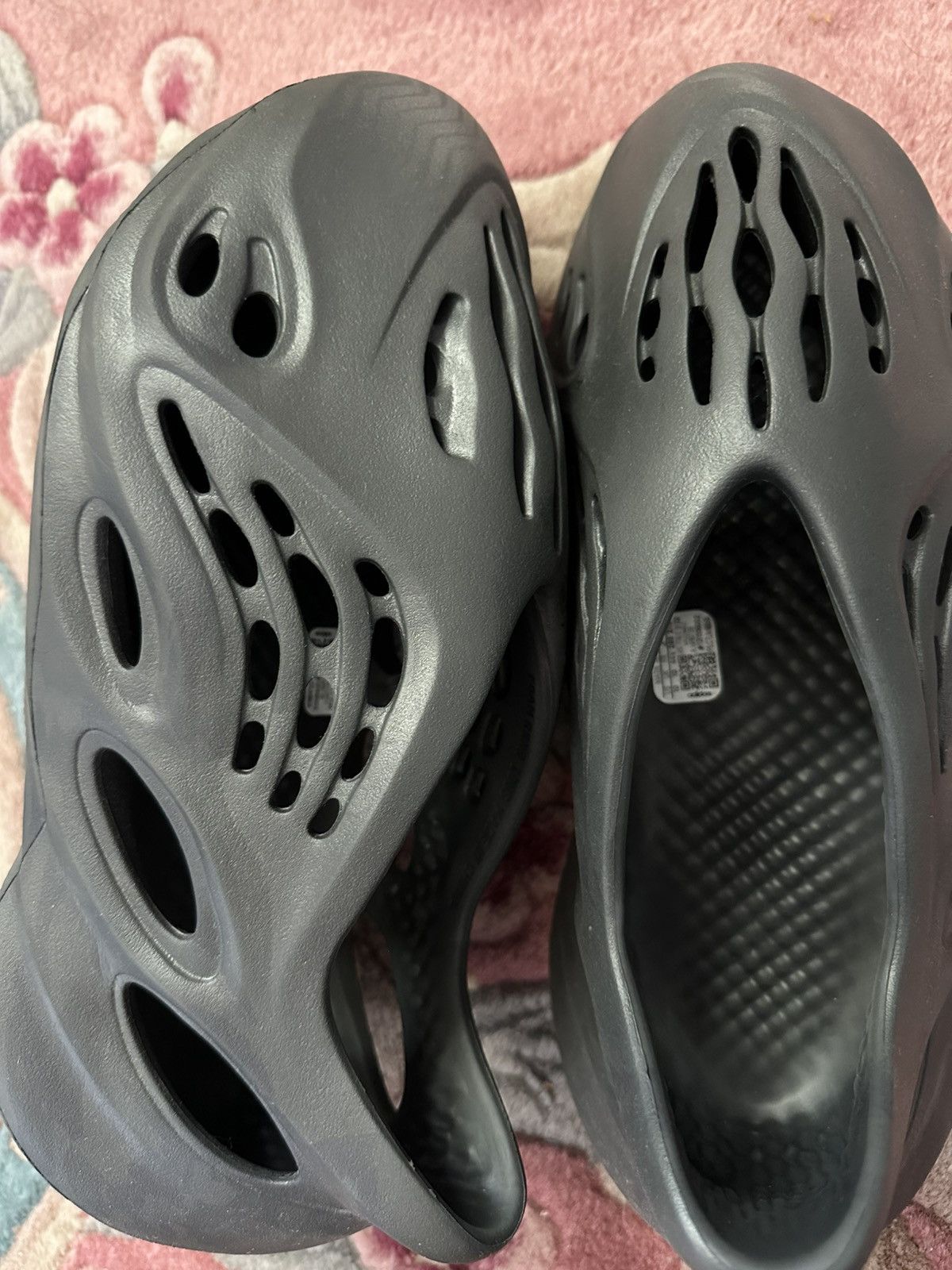 Yeezy Adidas yeezy foam RNR Size US 10 / EU 43 - 7 Thumbnail