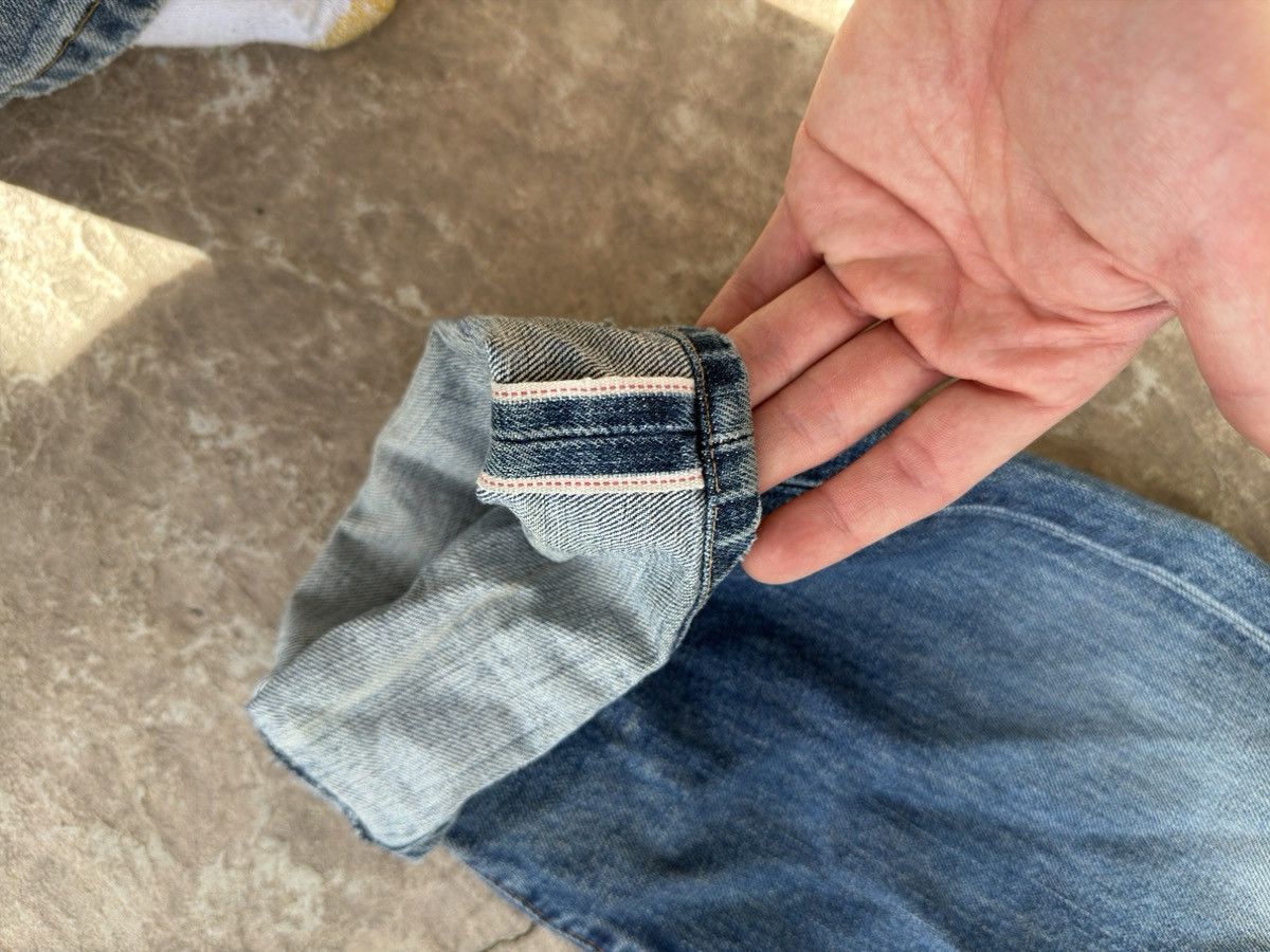 Levi's VINTAGE LEVIS BIG E 502 SELVEDGE DISTRESSED DENIM JEANS Size US 33 - 10 Thumbnail