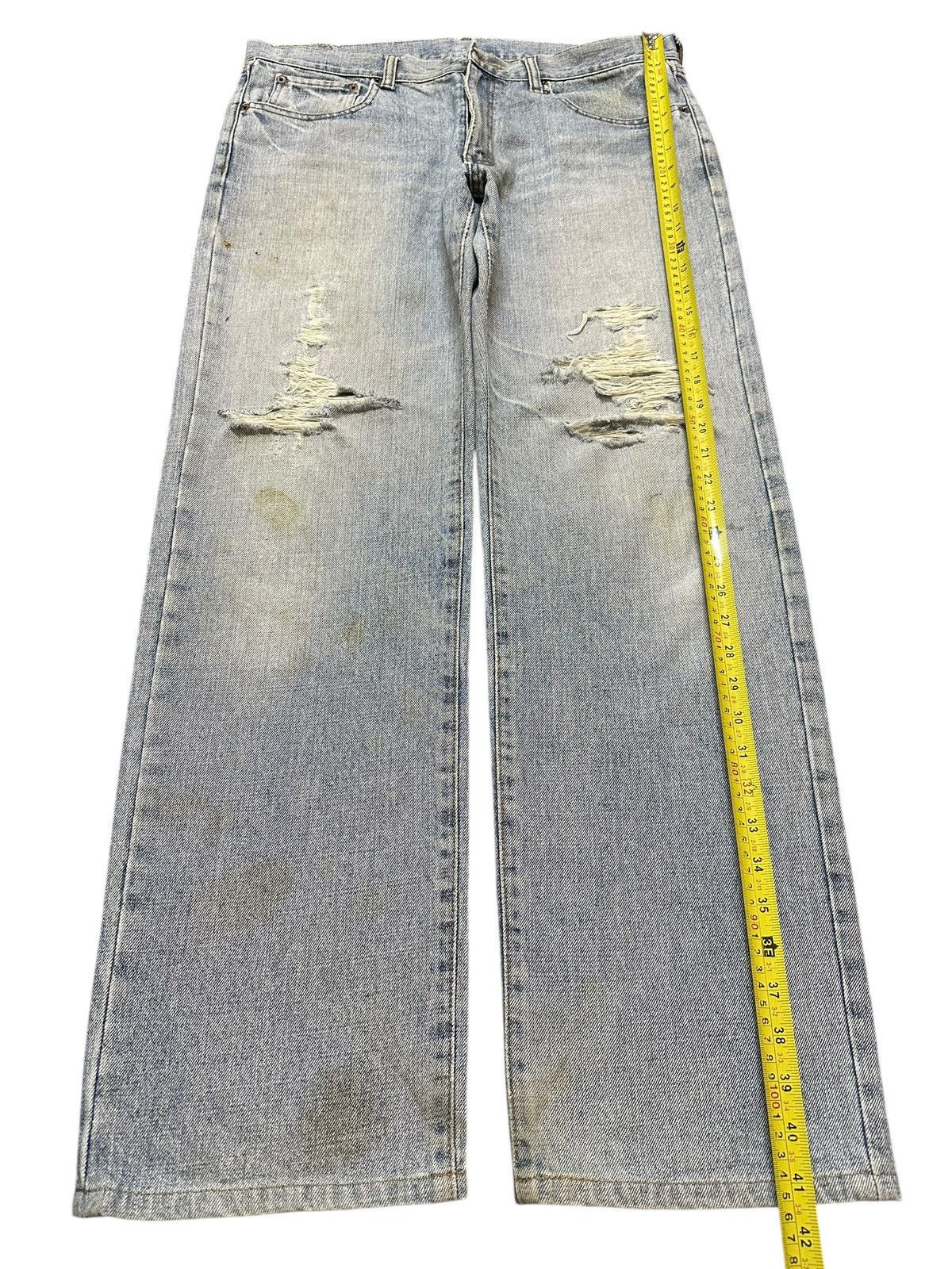 Japanese Brand Vintage Japanese Brand Faded Wash Distressed Baggy Jeans Size US 34 / EU 50 - 12 Thumbnail