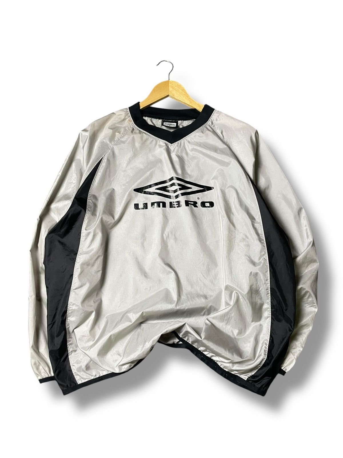 Japanese Brand × Umbro × Vintage Vintage UMBRO 90’s Nylon Windbreaker (72) Size US M / EU 48-50 / 2 - 1 Thumbnail