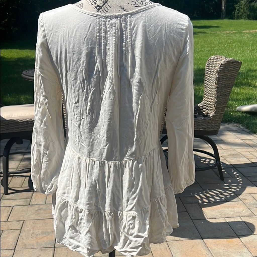 American Eagle Outfitters American Eagle Outfitters Cream Peplum Tunic Blouse Size S / US 4 / IT 40 - 3 Thumbnail