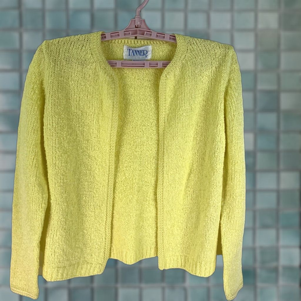 Vintage TANNER Cardigan Sweater Open Knit Wool Blend Women’s Size S Yellow Raglan Long Sleeve V-Neck Knit Open Cardigan Fall Winter Size S / US 4 / IT 40 - 1 Thumbnail