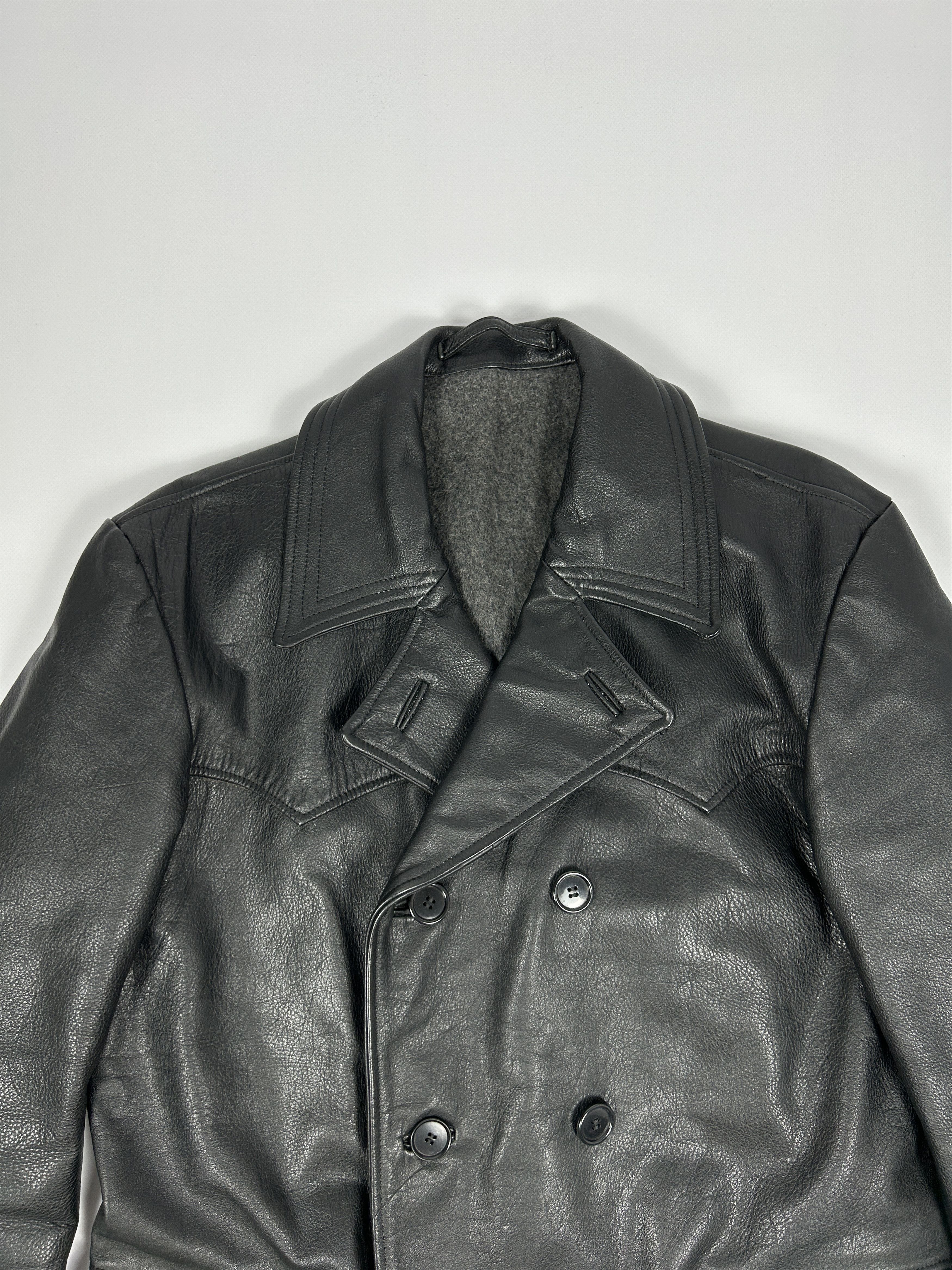 Genuine Leather Vintage black leather double breasted peacoat Size US L / EU 52-54 / 3 - 4 Thumbnail