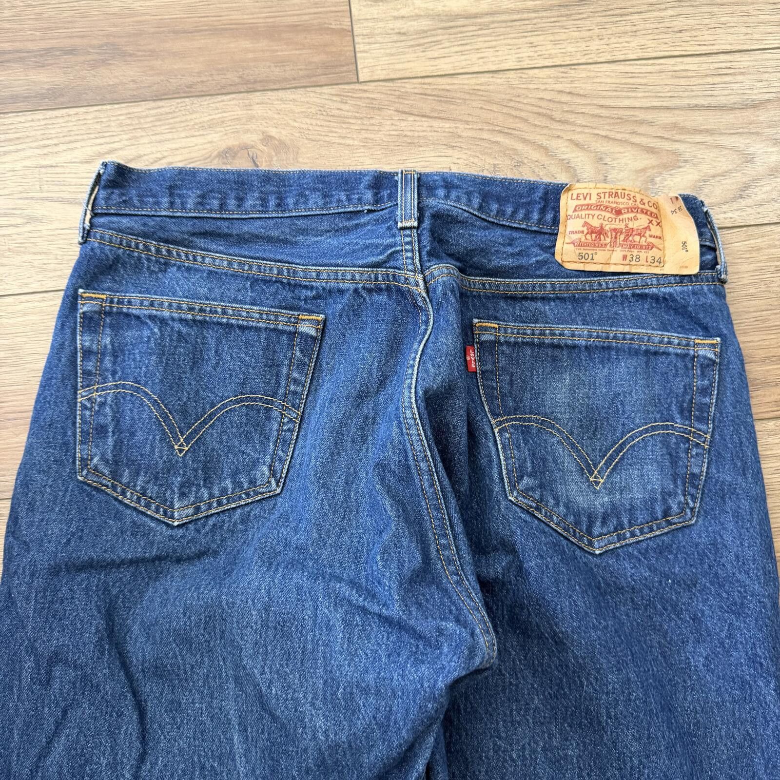 Levi's Vintage Y2K Levi’s 501 Button Fly Blue Denim Jeans 38x34 Size US 38 / EU 54 - 11 Thumbnail