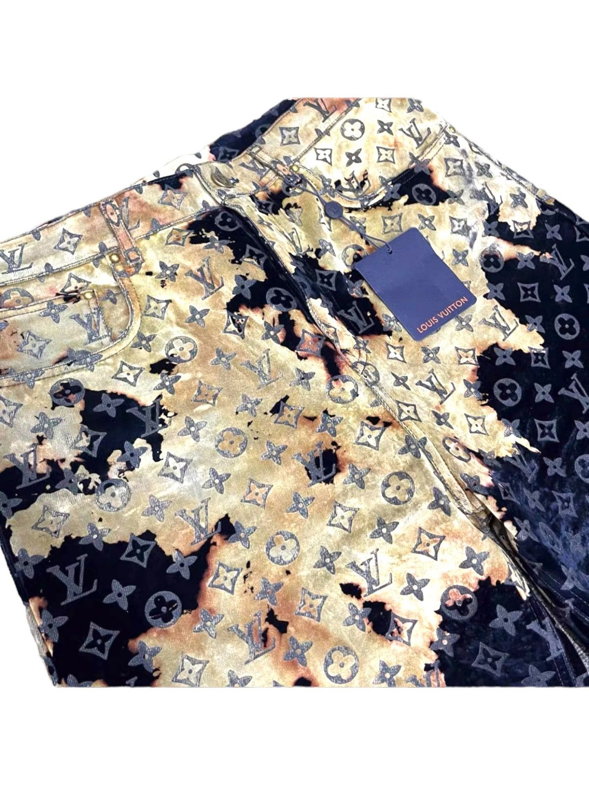 Louis Vuitton Louis Vuitton 34 Bleached Monogram Denim Jeans Size US 34 / EU 50 - 3 Thumbnail