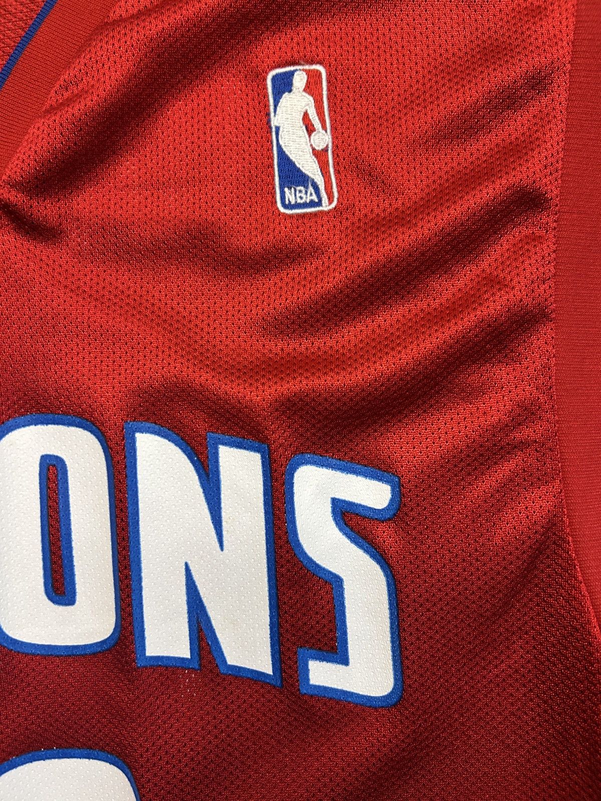 Adidas Pistons #32 Hamilton Jersey Size US S / EU 44-46 / 1 - 8 Thumbnail