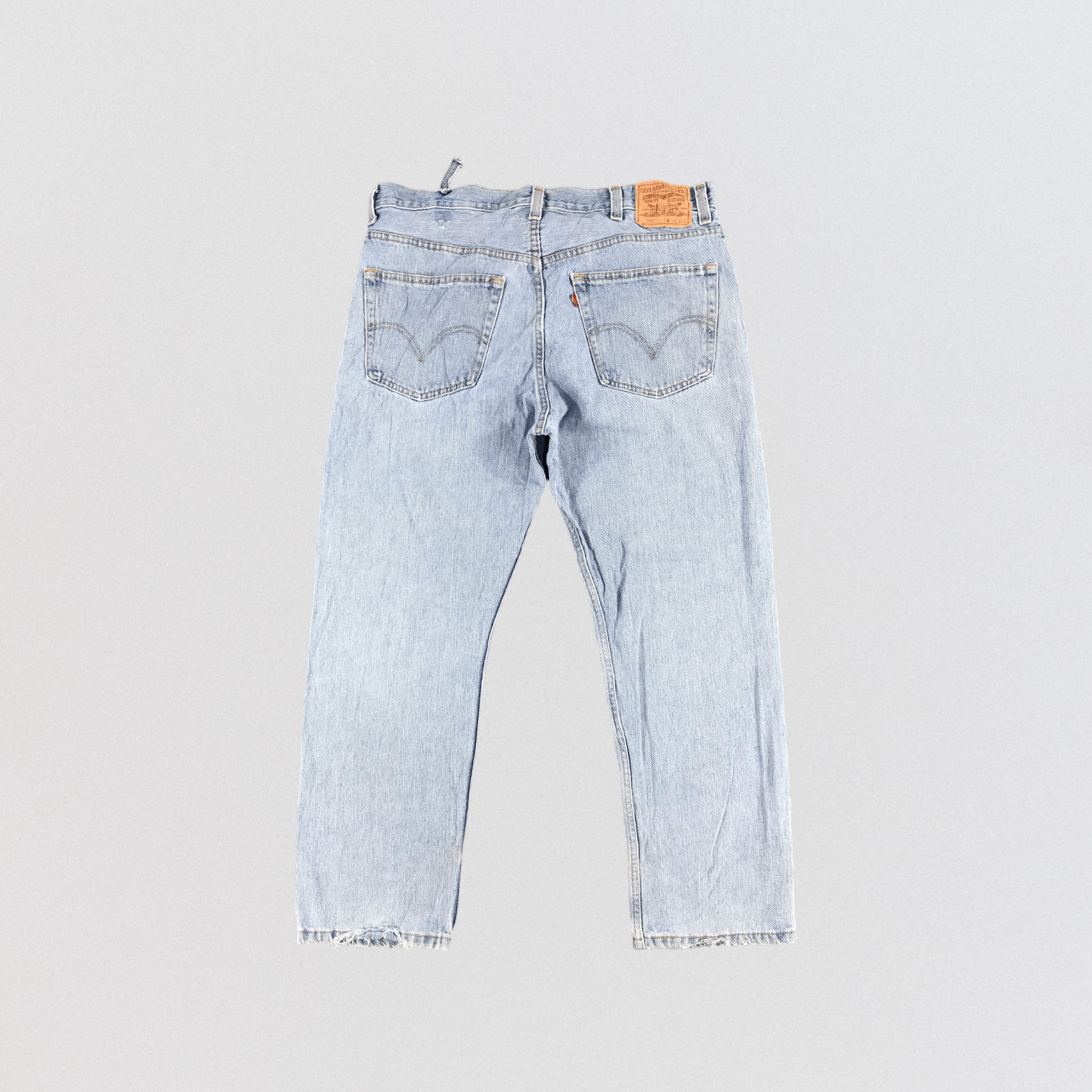 Levi's × Vintage Vintage Light Wash Levis 505 Jeans-JM1944 Size US 39 - 2 Thumbnail