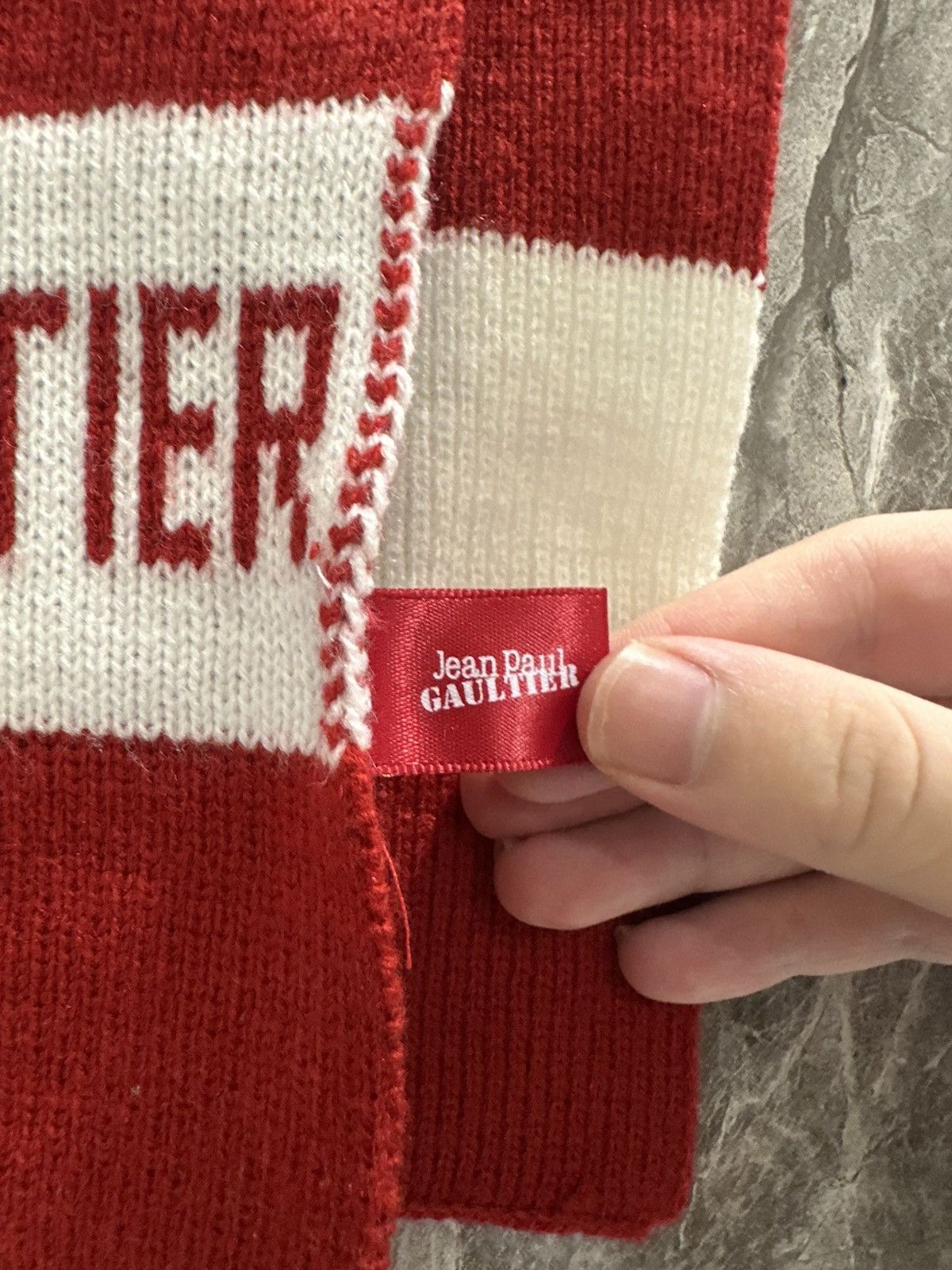 Jean Paul Gaultier Jean Paul Gaultier “I love Gaultier” Vintage Scarf Size ONE SIZE - 5 Thumbnail