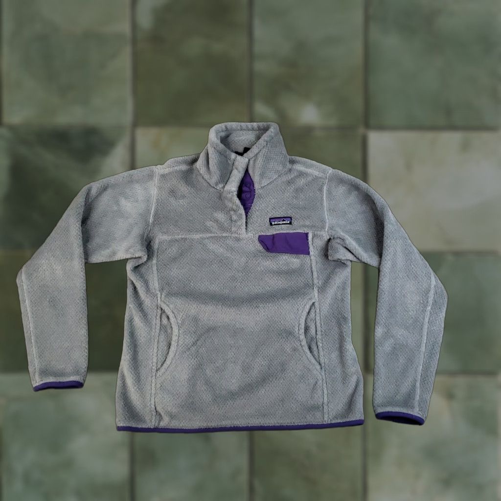 Patagonia Patagonia Snap-T Sweater Womens Small Gray Purple Pullover Fleece Pockets 25442 Size S / US 4 / IT 40 - 1 Thumbnail
