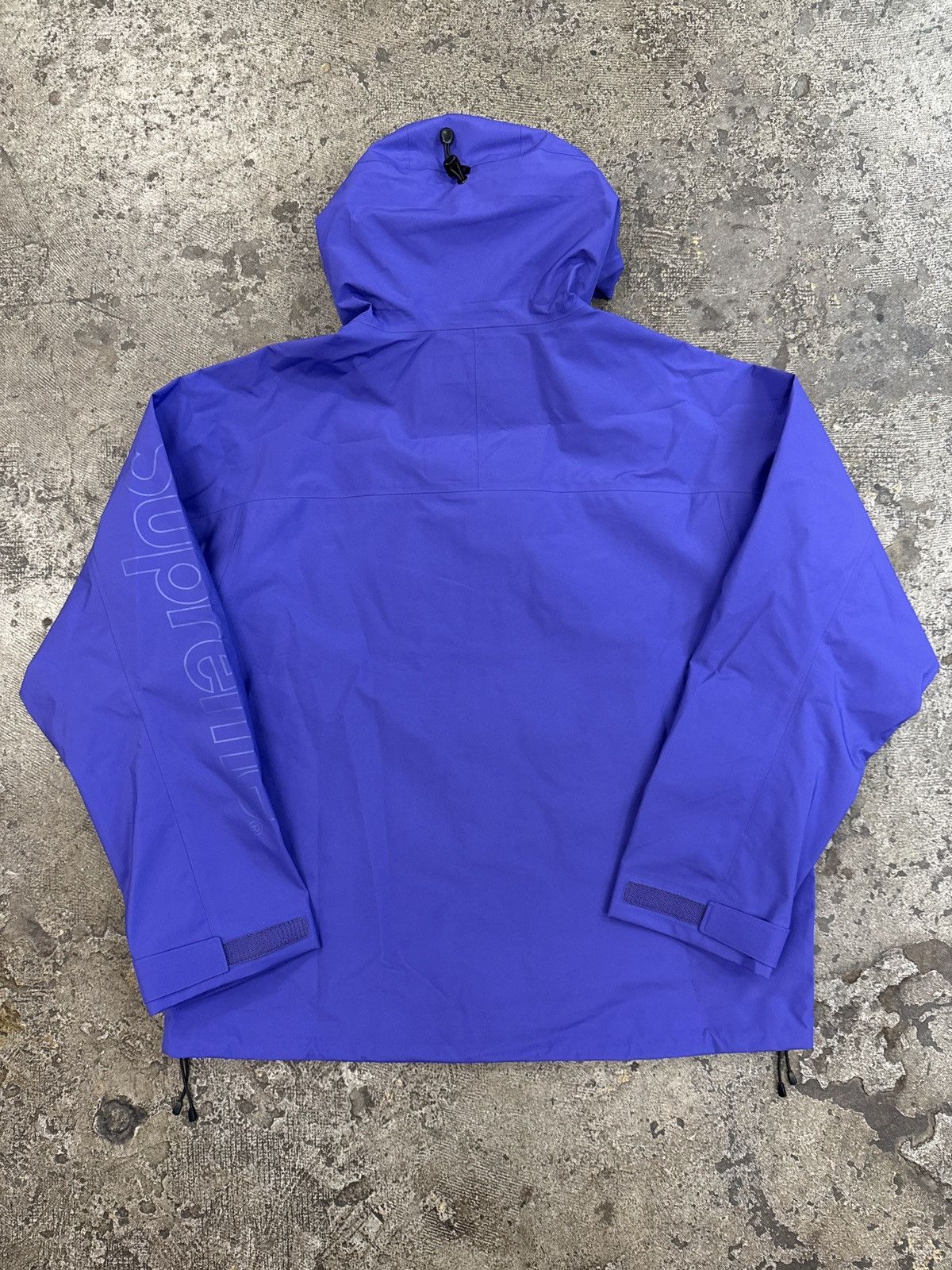 Supreme × The North Face Supreme Gore-Tex Taper Seam Shell Jacket Size US M / EU 48-50 / 2 - 10 Thumbnail