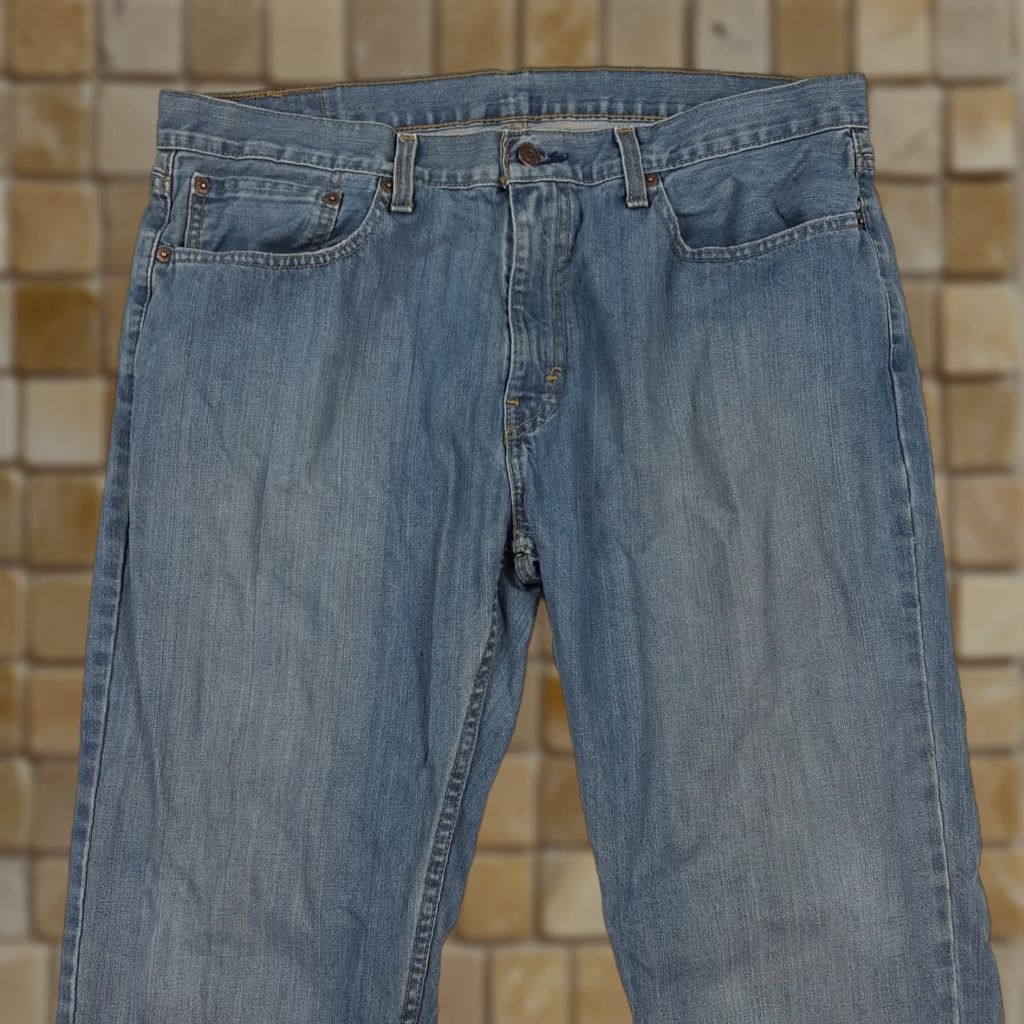 Levi's VINTAGE Levi's 559 Jeans Straight Denim Blue 38x31 Regular Mens 90s Grunge Retro Rock Leather Pockets Classic Fit Casual Reactivation Size US 38 / EU 54 - 1 Thumbnail