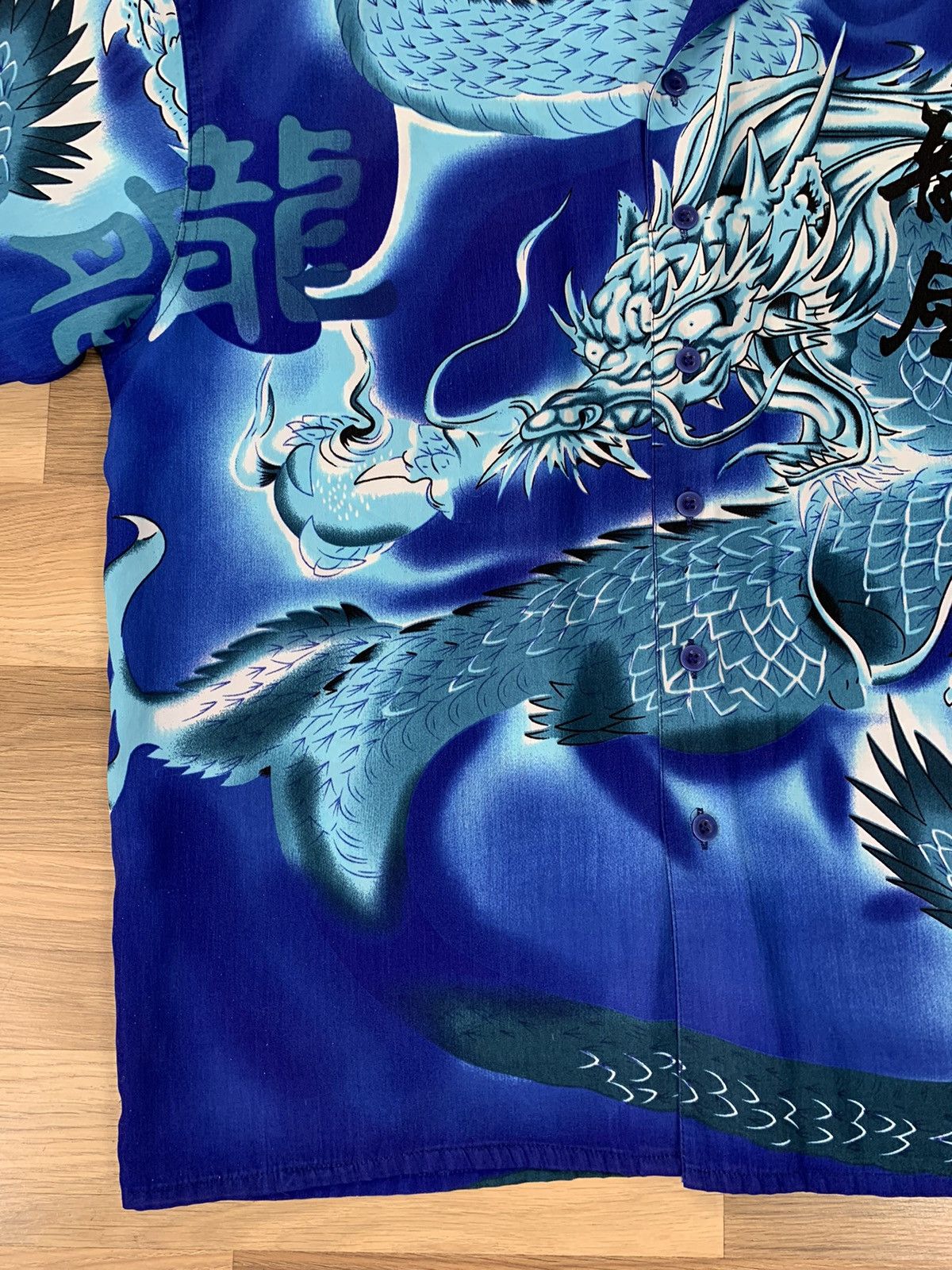 Vintage Vintage Y2K Japanese Style Dragon Button Up Shirt Size US XL / EU 56 / 4 - 7 Thumbnail