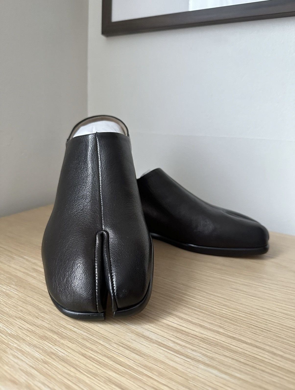 Maison Margiela Maison Margiela Tabi Babouches/Slip Ons Size US 6 / EU 39 - 2 Thumbnail