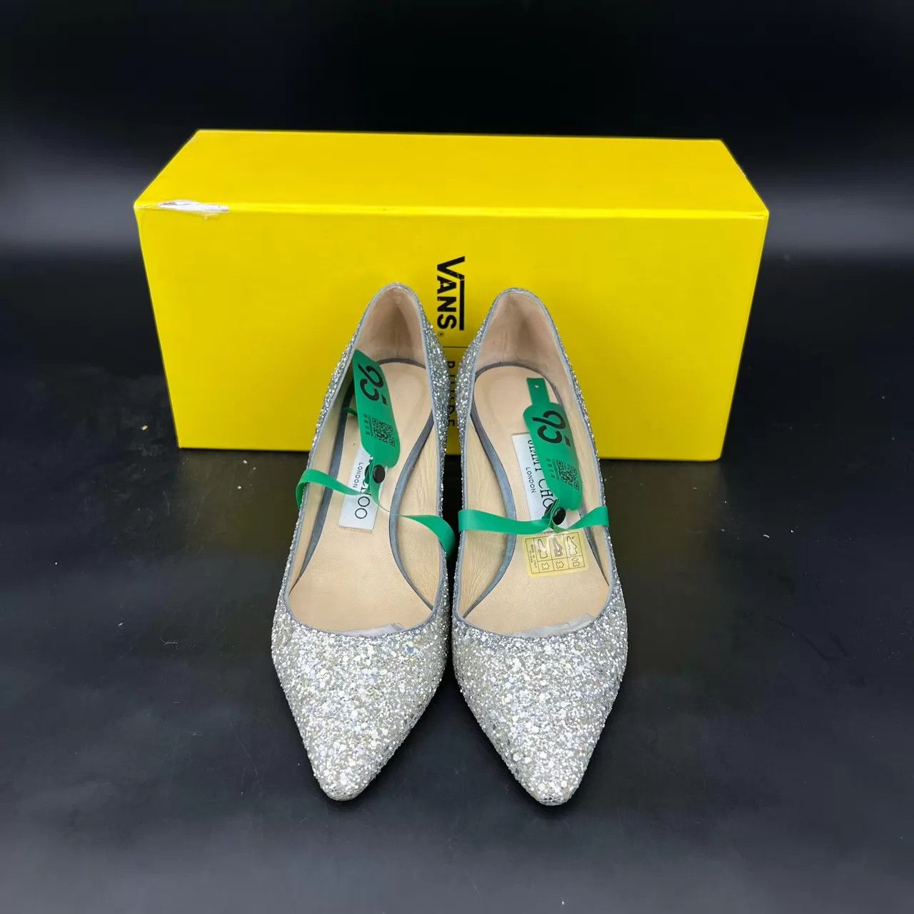 Jimmy Choo Jimmy Choo Silver Sequin Heels 36 Near New Box Size US 5.5 / IT 35.5 - 4 Thumbnail