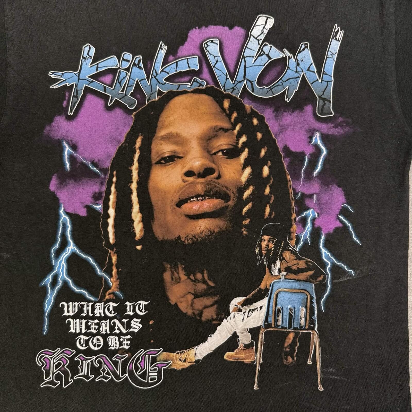 Vintage King Von ''What it Mean To Be King'' Vintage Graphic T-Shirt Size ONE SIZE - 4 Thumbnail