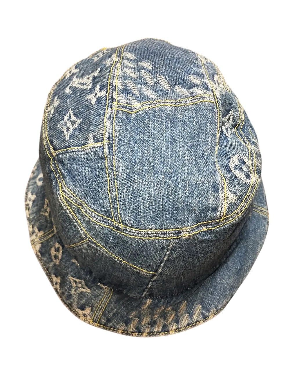 Louis Vuitton Nigo Monogram Giant Wave Bucket Hat Size ONE SIZE - 1 Thumbnail