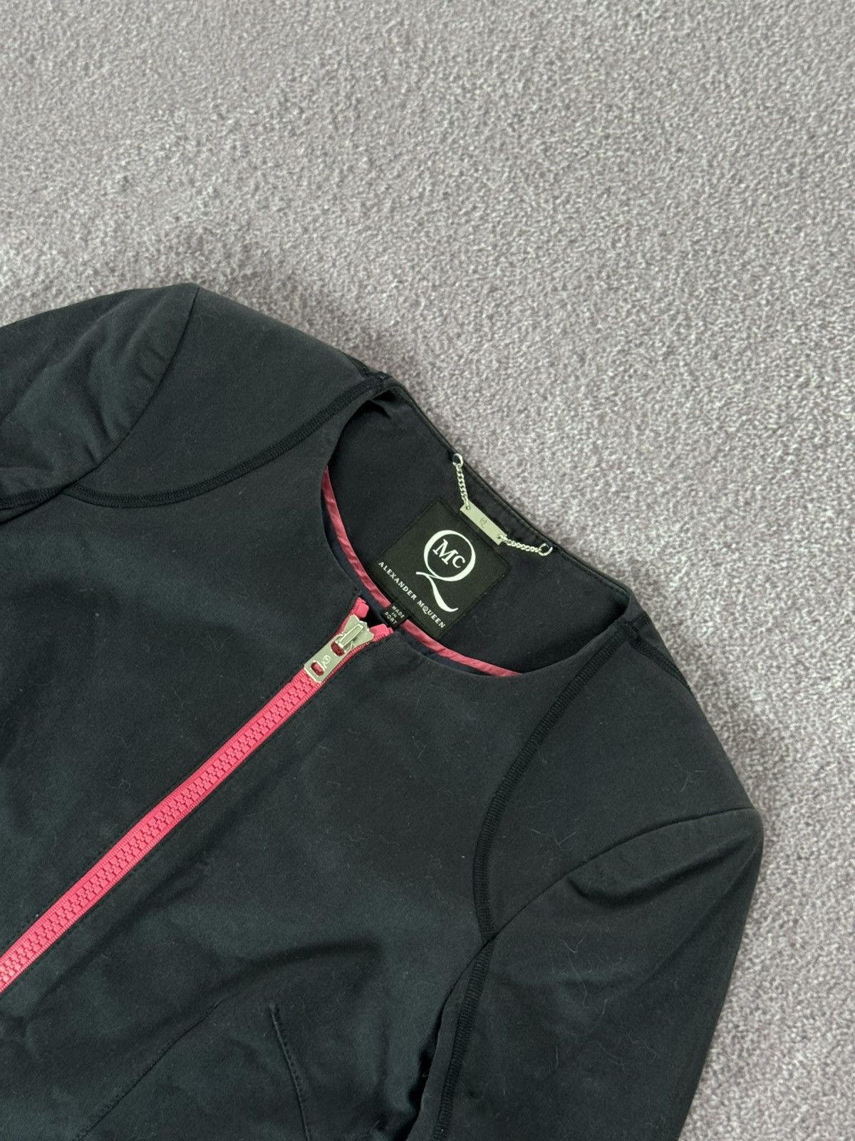 Alexander McQueen Alexander Mcqueen Luxury Vintage Zip Up Blazer Size XS / US 0-2 / IT 36-38 - 6 Thumbnail