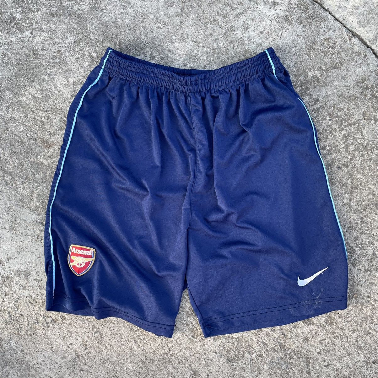 Nike × Vintage Vintage Short Nike Arsenal Football Y2K 90s USA Size US 32 / EU 48 - 1 Thumbnail