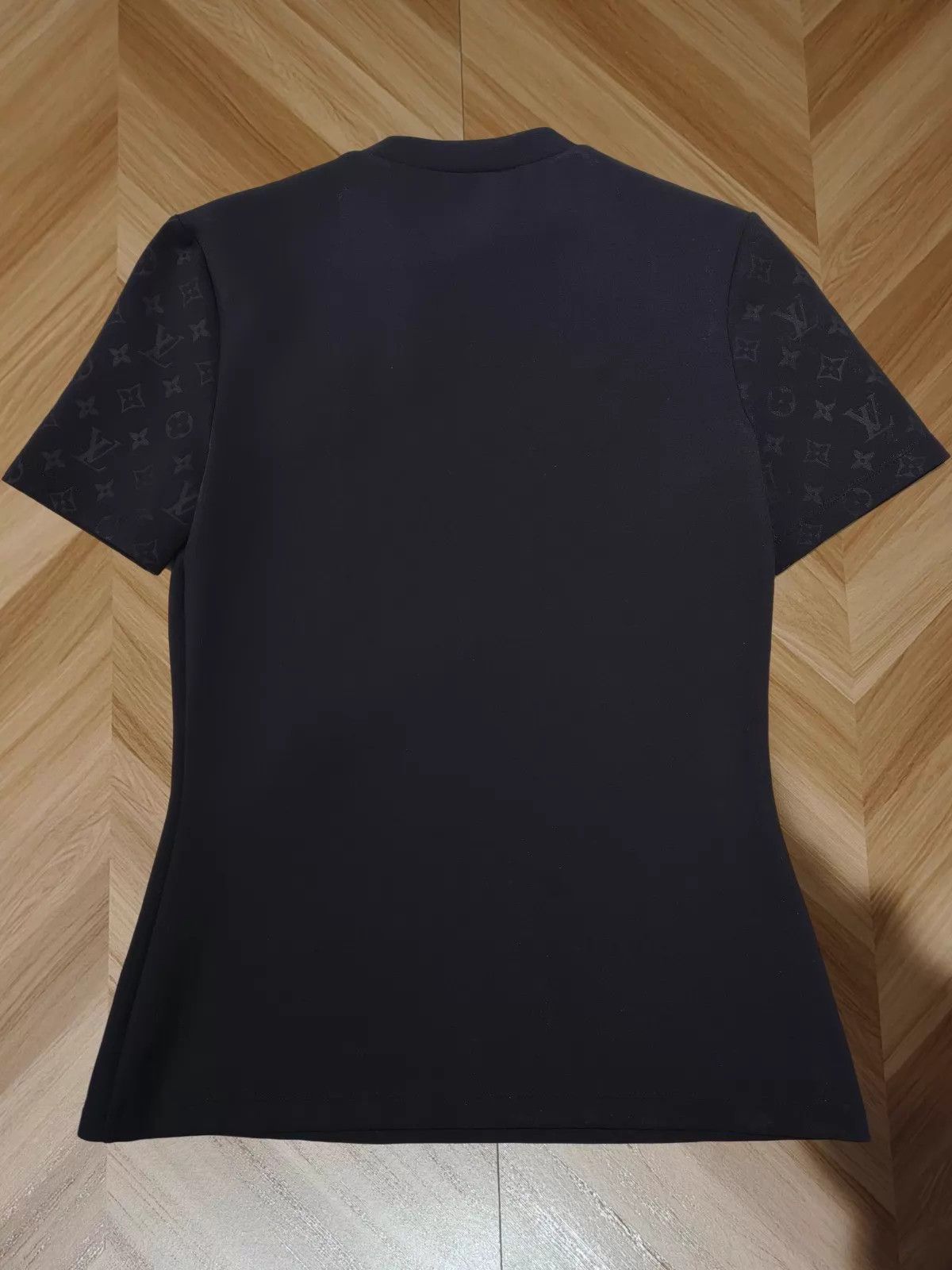Louis Vuitton LV All Over Print SS Tee 99 New S Size S / US 4 / IT 40 - 2 Thumbnail