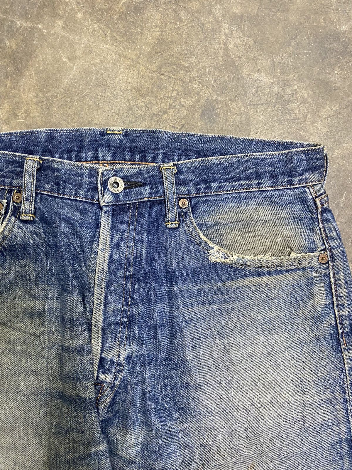 Beauty Beast 🔥 Vintage Bobson jeans distressed denim selvedge if 6 was 9 Size US 35 - 5 Thumbnail