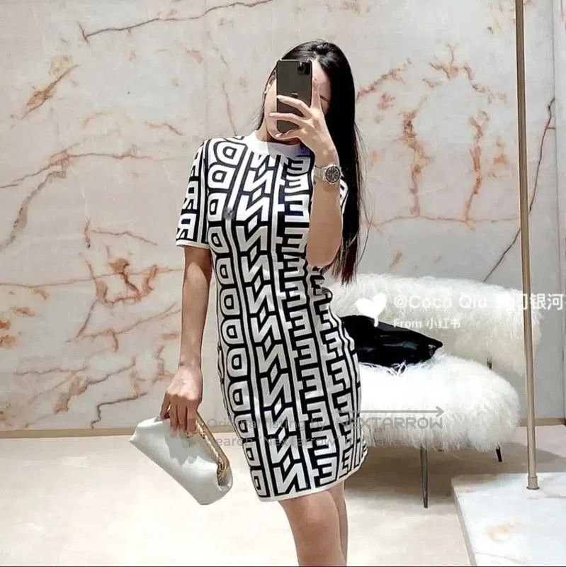 Fendi Fendi Multicolor Cotton Short Sleeve Dress . Size XXS / US 00 / IT 34 - 4 Thumbnail