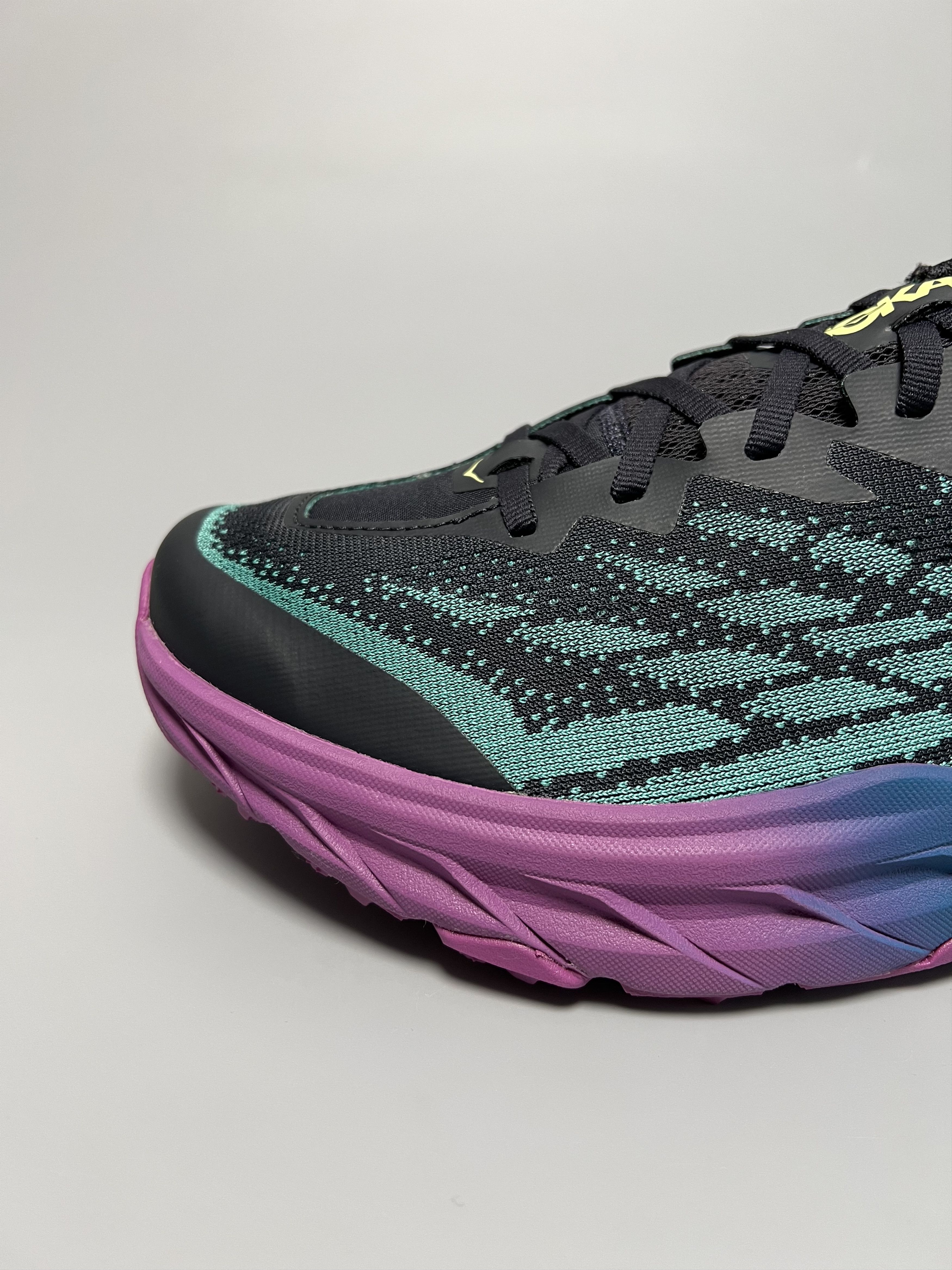 Hoka 9D Hoka One One Speedgoat 5 Trail Running Shoes 1123157-BGKY Size US 9 / EU 42 - 8 Thumbnail