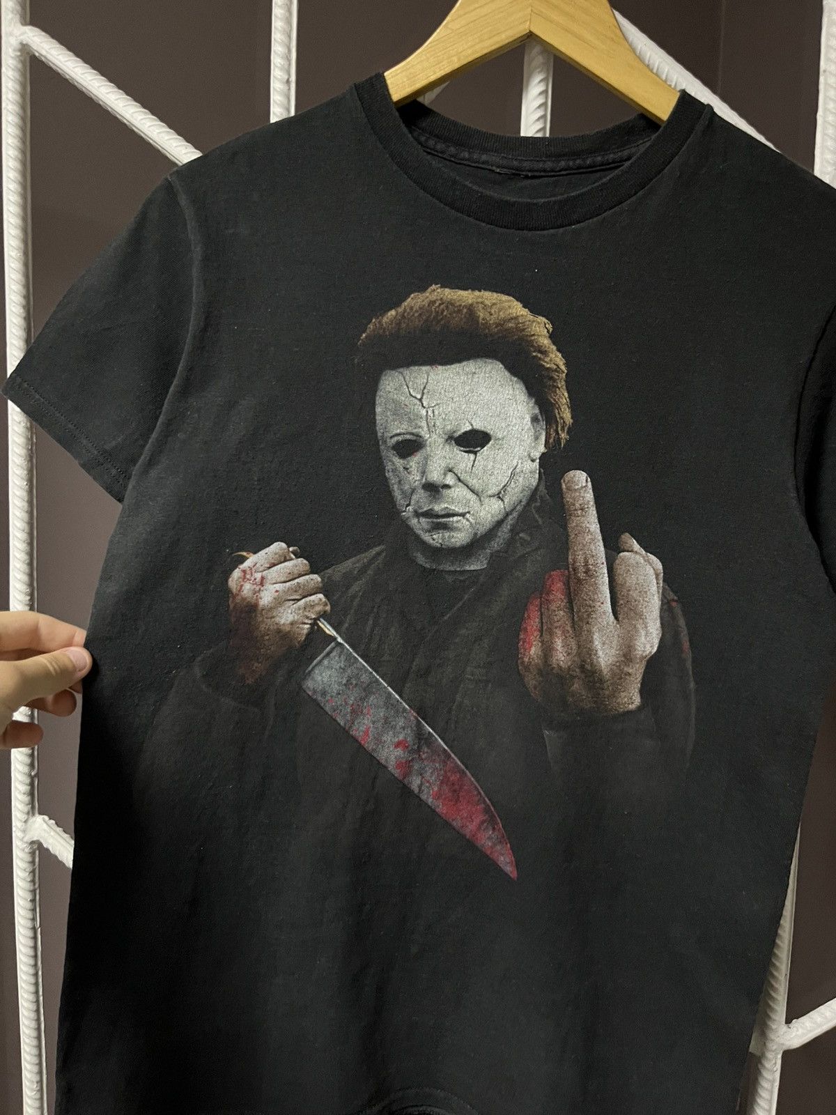 Expert Horror Rare Vintage Halloween H2O Michael Myers Horror Movie Shirt Size US S / EU 44-46 / 1 - 3 Thumbnail