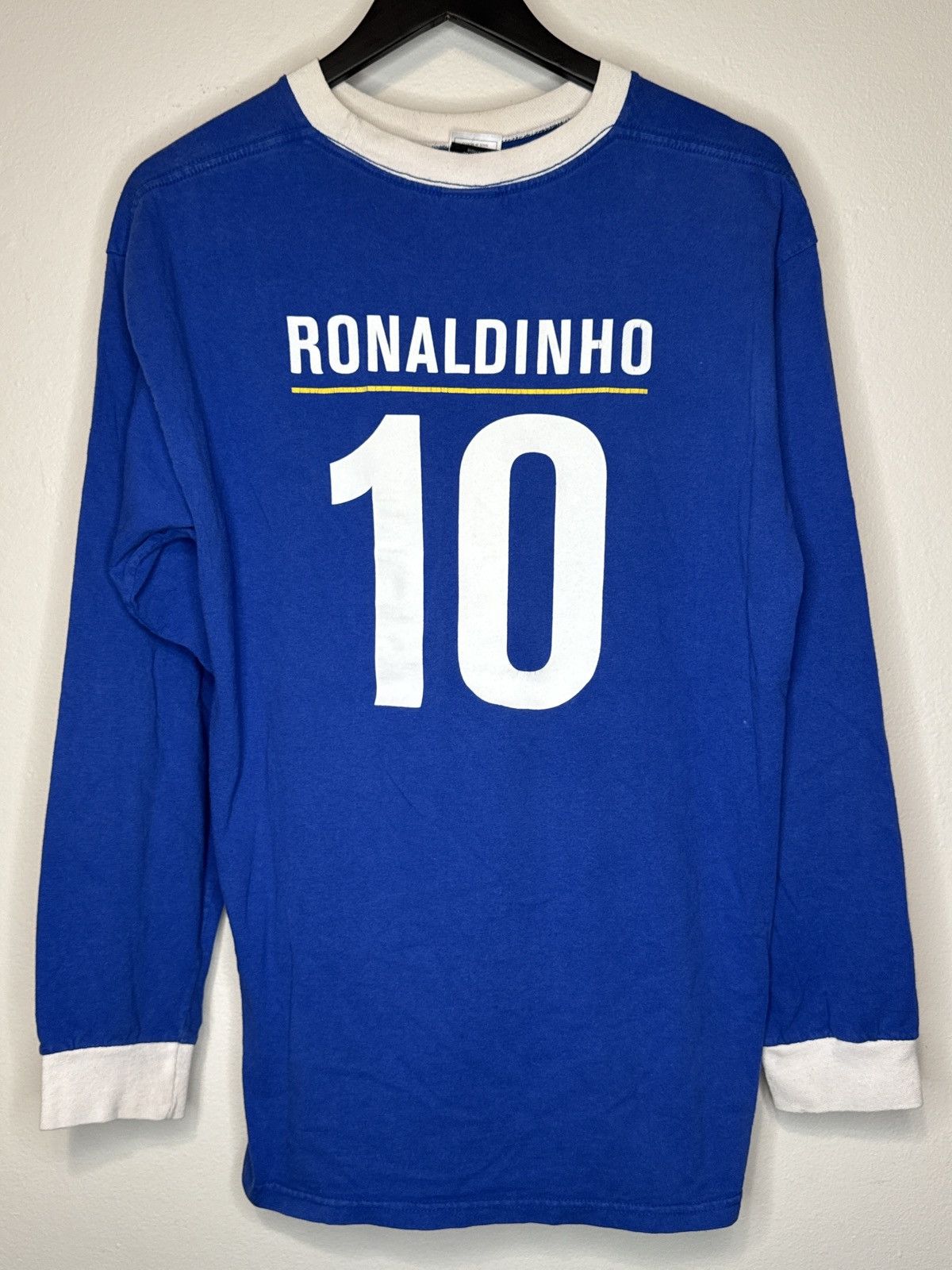 Vintage Nike Brazil Ronaldinho #10 Center Swoosh T Shirt
