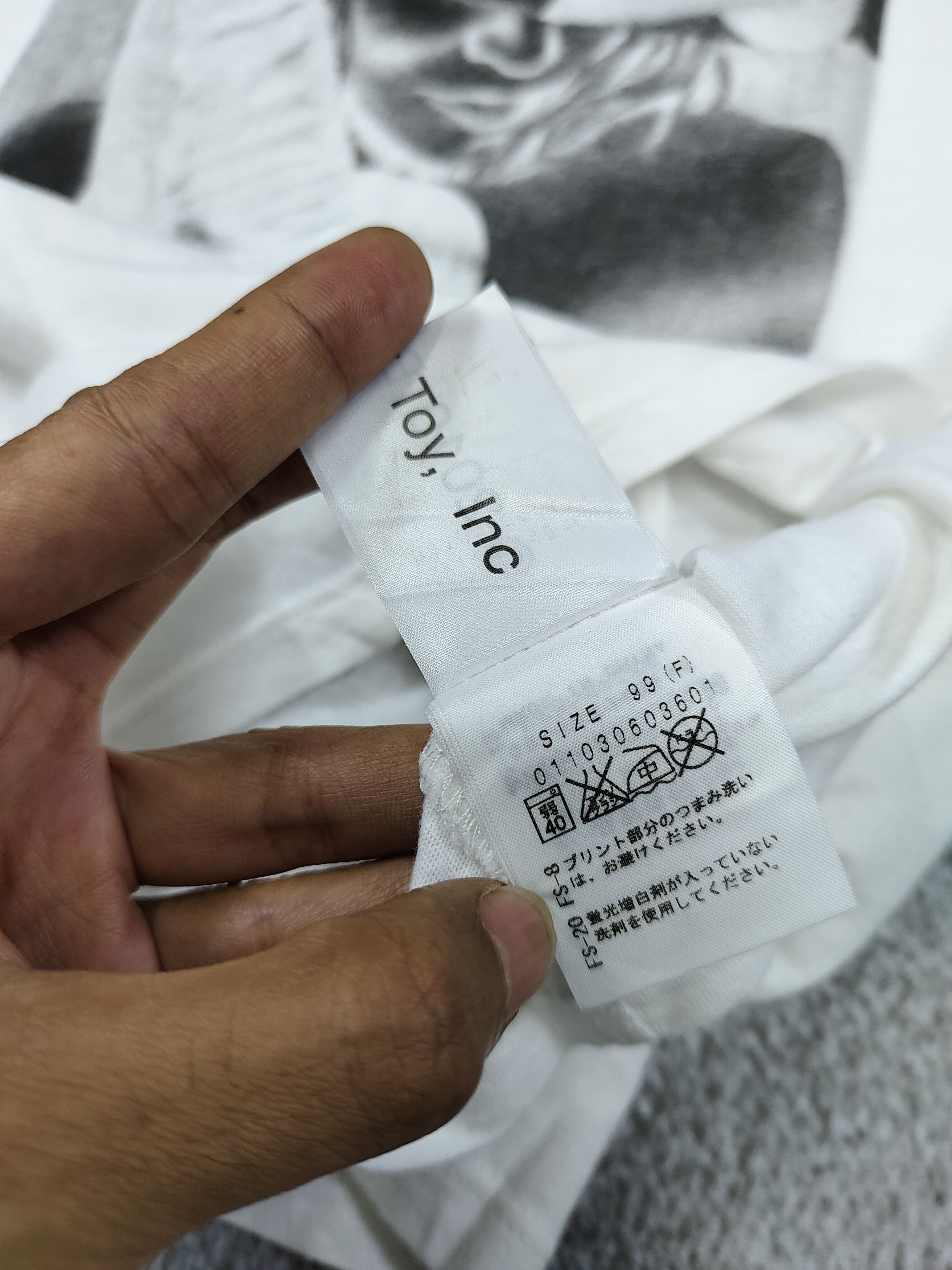 Japanese Brand MURUA🇯🇵 Boy Toy Inc Licensed Photo Print Cut & Sew Panel Size M / US 6-8 / IT 42-44 - 9 Thumbnail