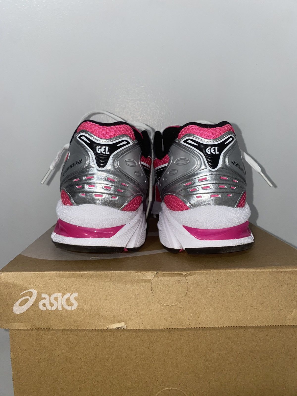 Asics ASICS Gel-Kayano 14 Pink Glo Size US 9 / EU 42 - 6 Thumbnail