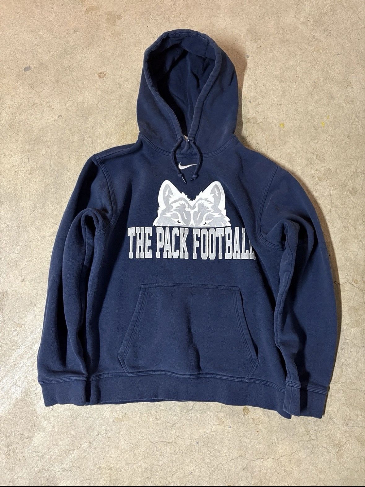 Nike VTG 00’s Nike Y2K Nevada Wolf Pack Center Logo Hoodie Navy Size US S / EU 44-46 / 1 - 1 Thumbnail