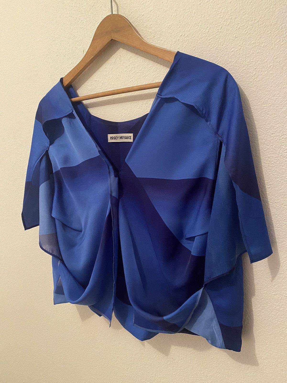 Issey Miyake Issey Miyake Poncho shirts Size XXS / US 00 / IT 34 - 3 Thumbnail