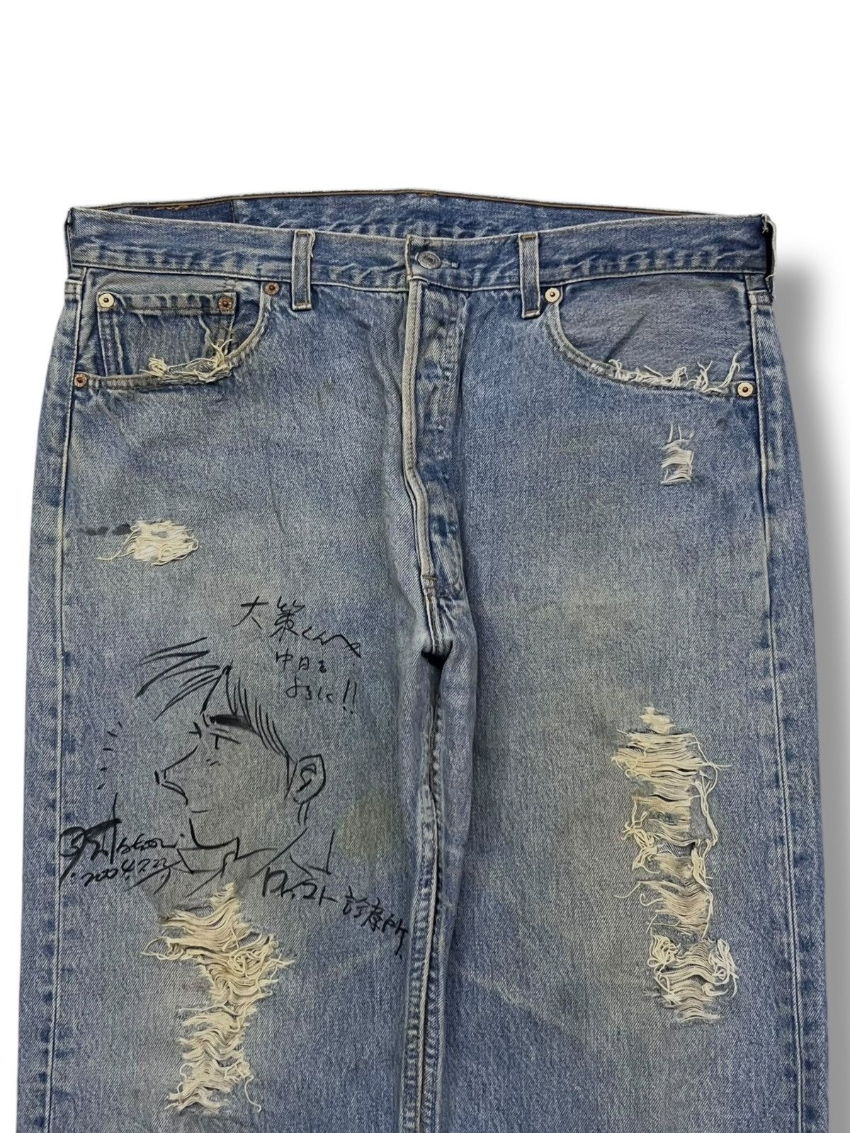 Levi's Loose Vintage 90s Levi’s 501 U.S.A - Faded Wash, Distressed Size US 37 - 4 Thumbnail