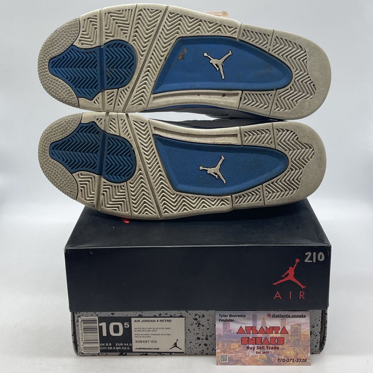 Jordan Brand Air Jordan military blue Size US 10.5 / EU 43-44 - 7 Thumbnail