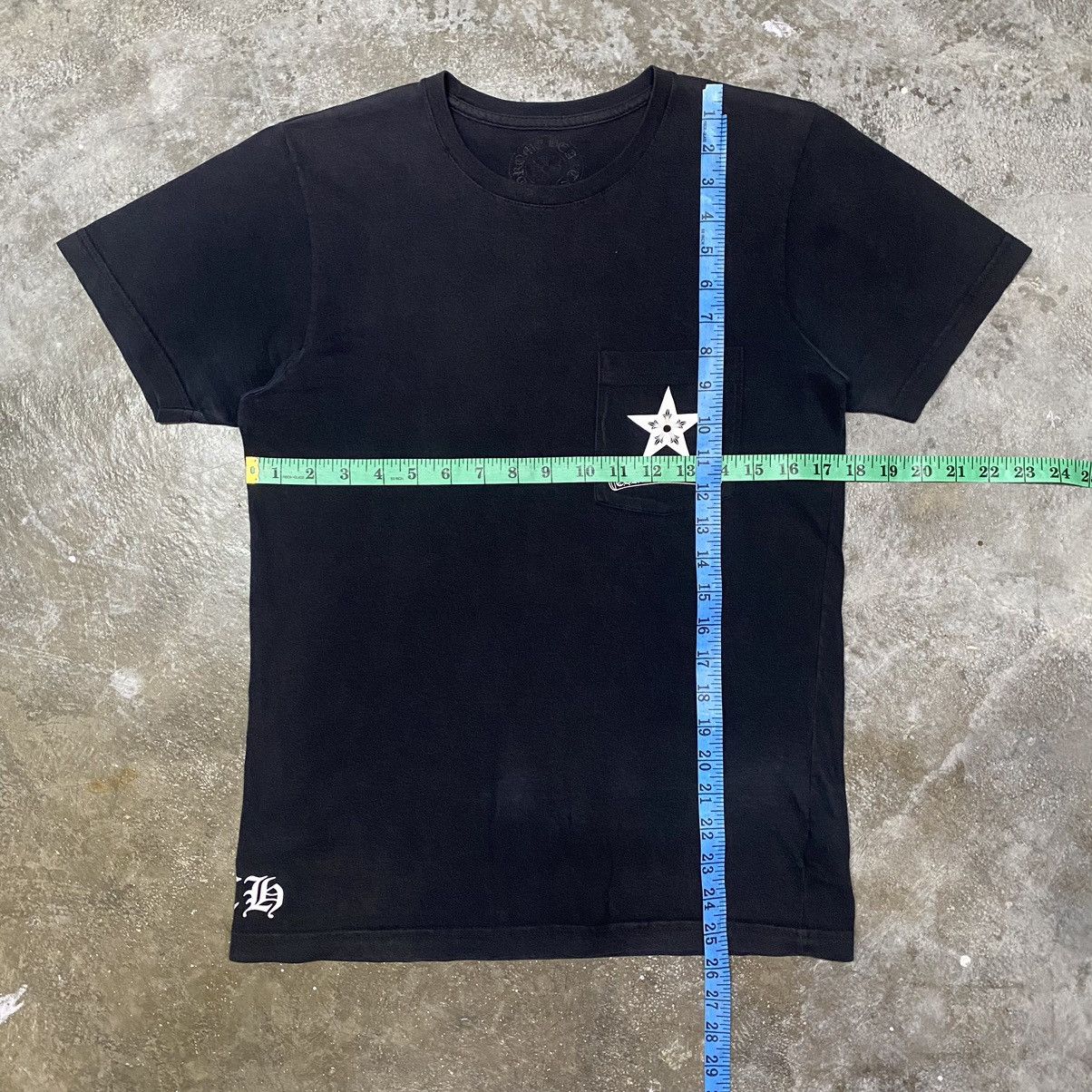 Chrome Hearts VINTAGE CHROME HEARTS STAR GRAPHIC POCKET T SHIRT Size US S / EU 44-46 / 1 - 19 Thumbnail