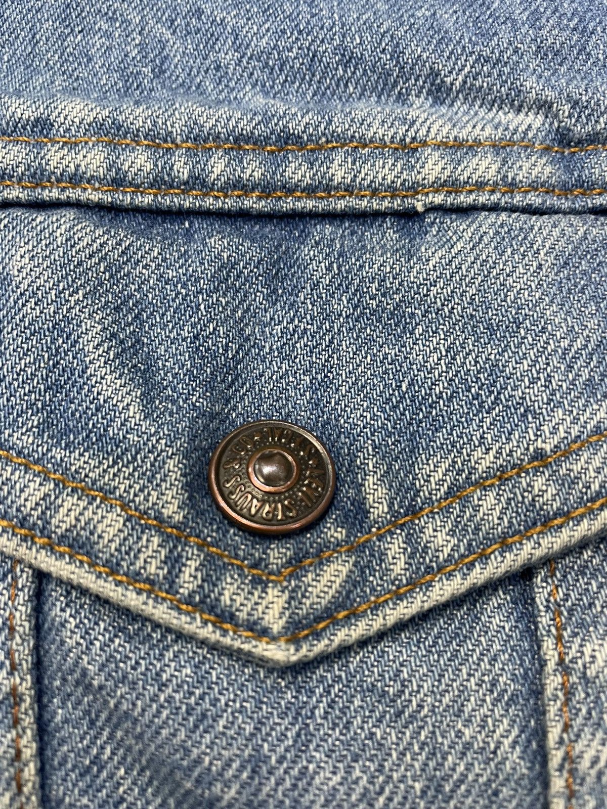 Levi's 90's Levi’s Sherpa Vintage Denim Jacket White Tag Size US M / EU 48-50 / 2 - 7 Thumbnail